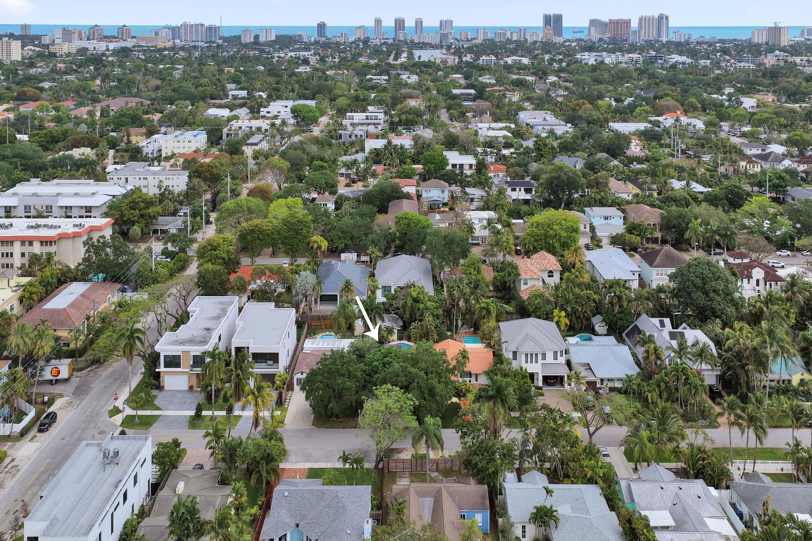 530 NE 11th Fort Lauderdale, FL 33301