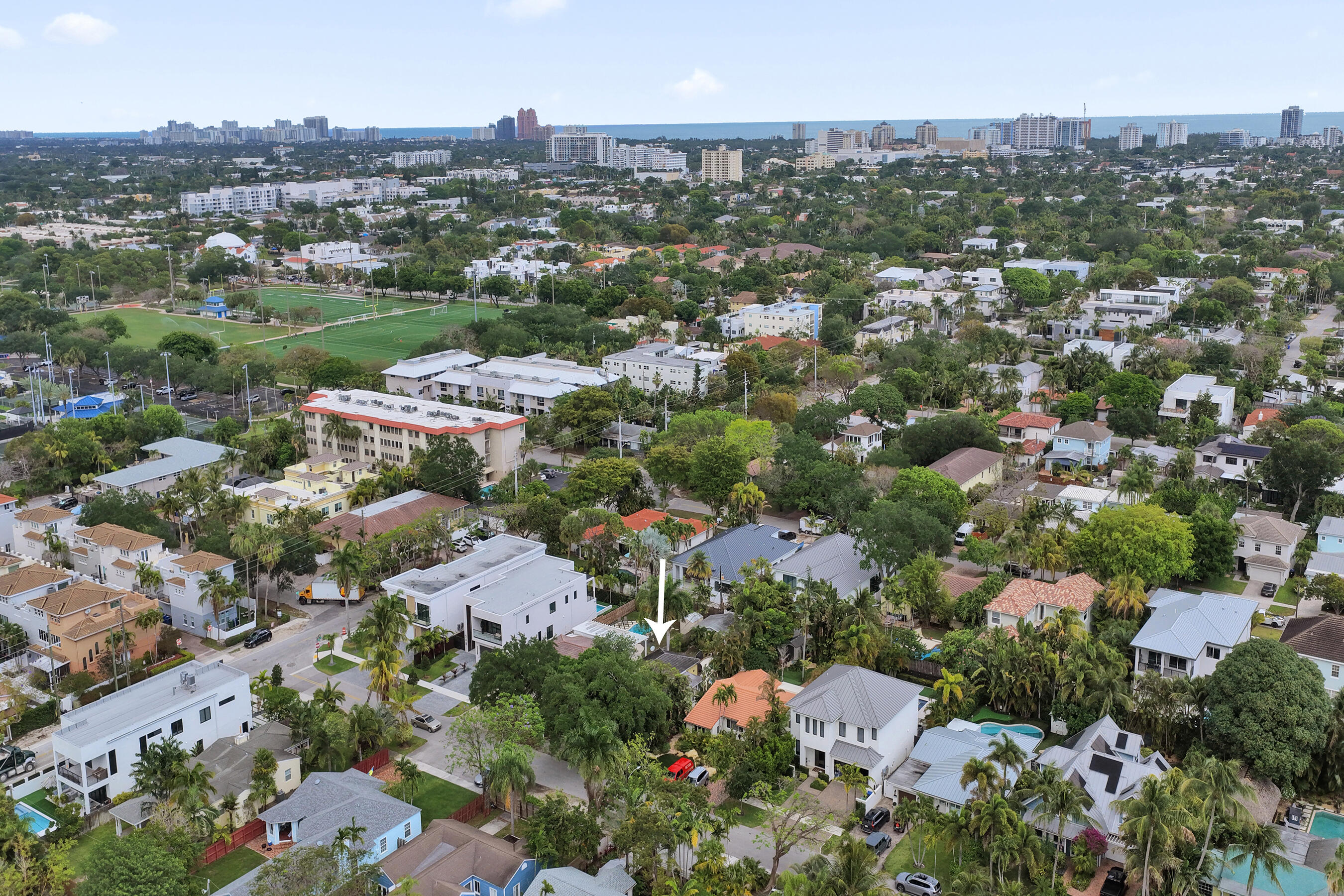 530 NE 11th Fort Lauderdale, FL 33301
