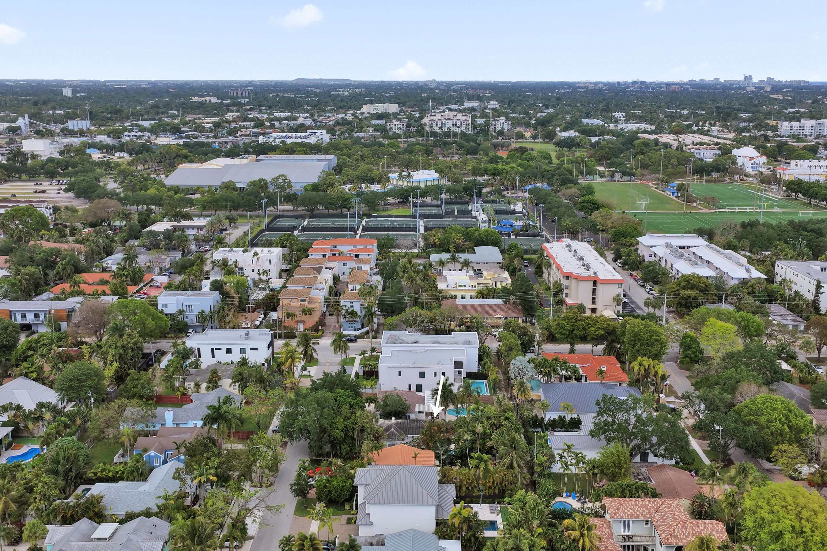 530 NE 11th Fort Lauderdale, FL 33301