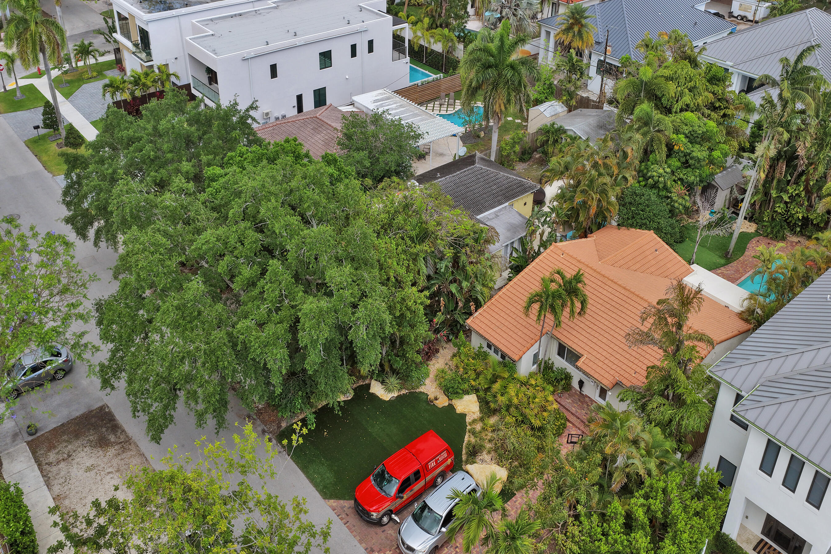 530 NE 11th Fort Lauderdale, FL 33301