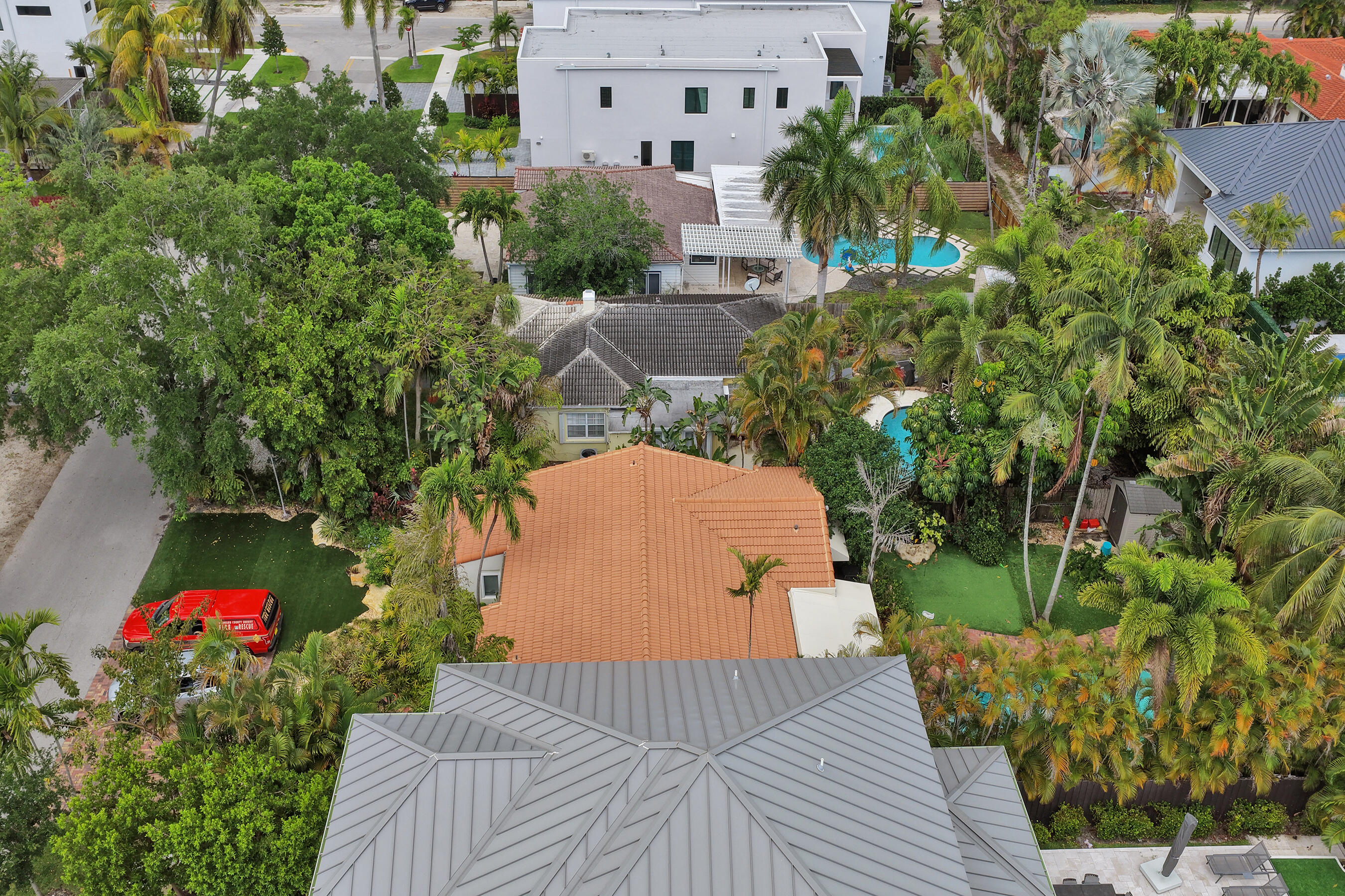 530 NE 11th Fort Lauderdale, FL 33301