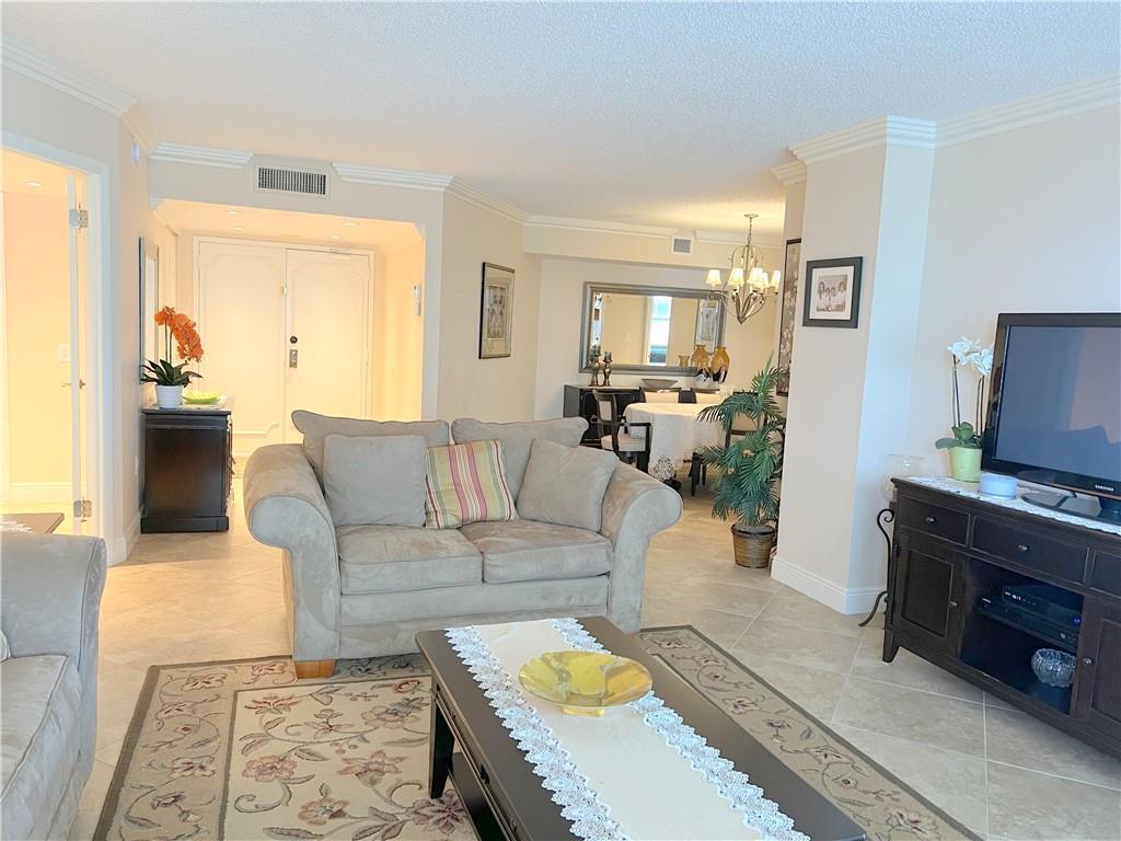 3400 Galt Ocean #203s