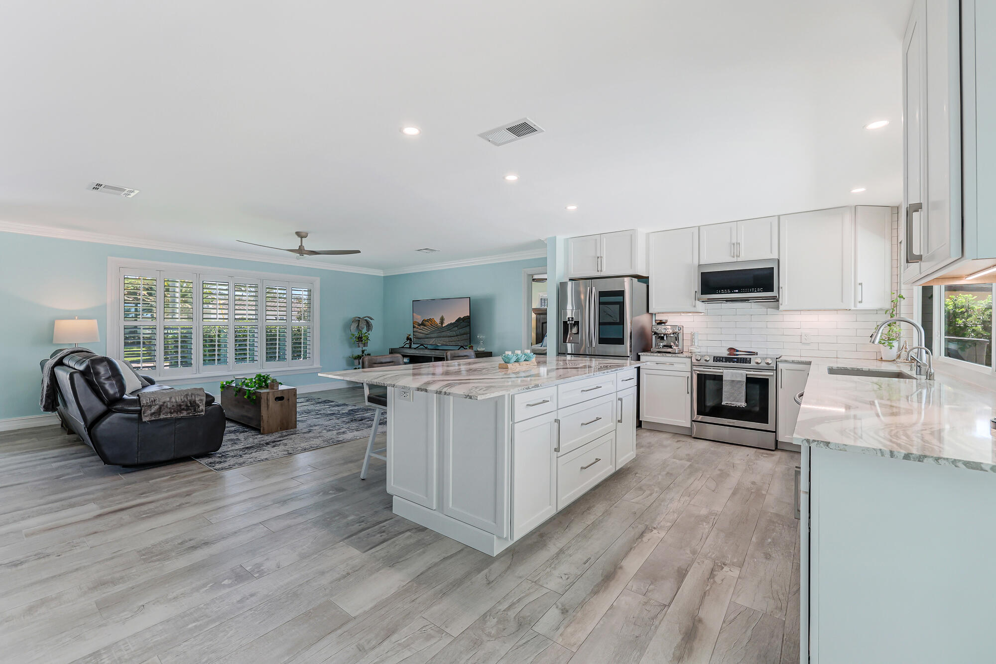 1030 NE 27th Pompano Beach, FL 33062