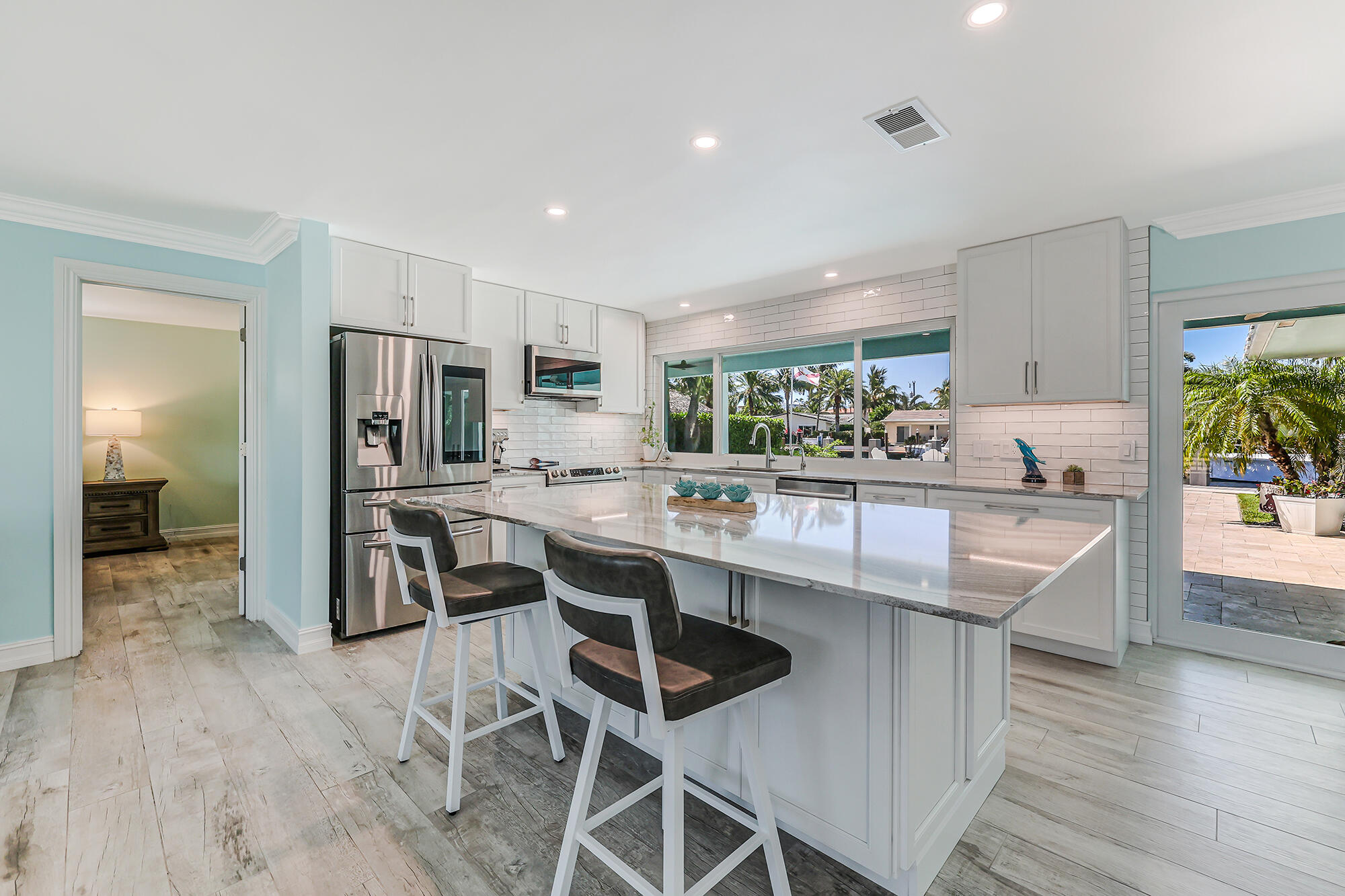 1030 NE 27th Pompano Beach, FL 33062