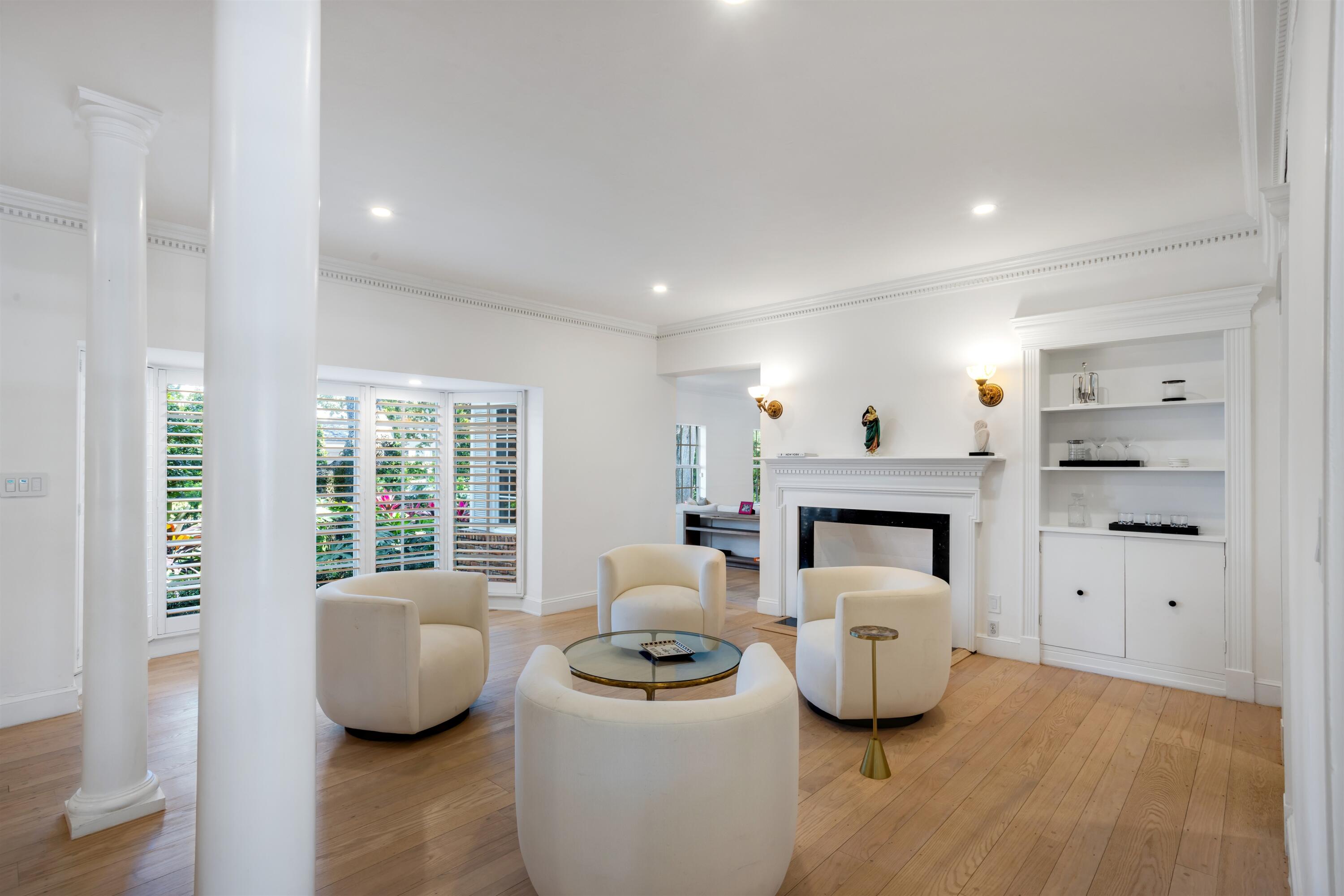 609 Coral Fort Lauderdale, FL 33301
