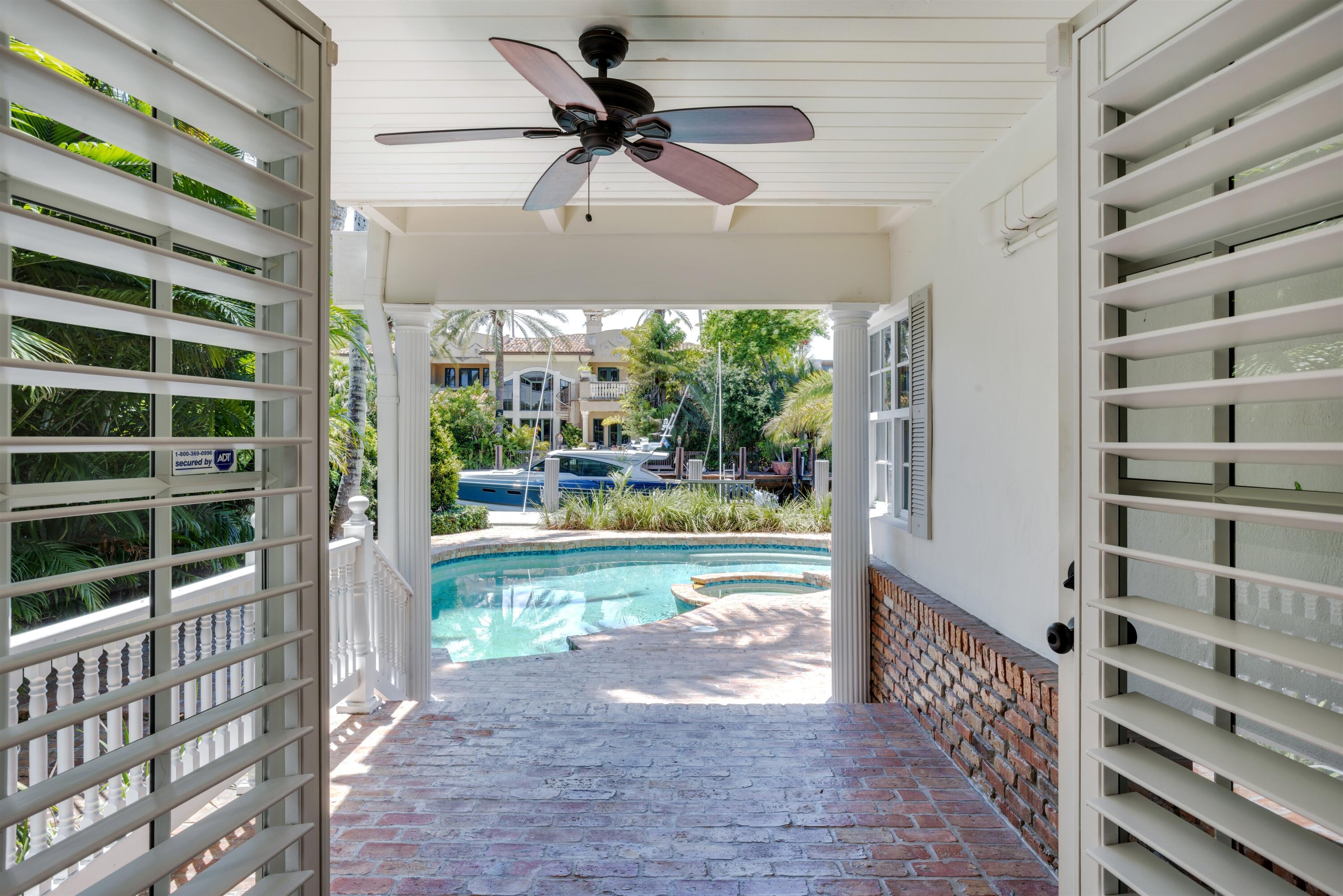 609 Coral Fort Lauderdale, FL 33301