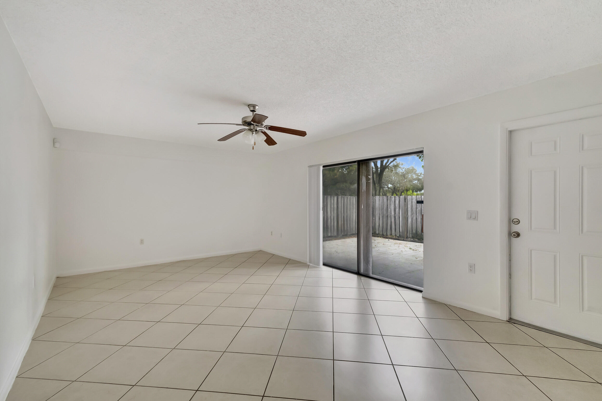 311 3rd West Palm Beach, FL 33407