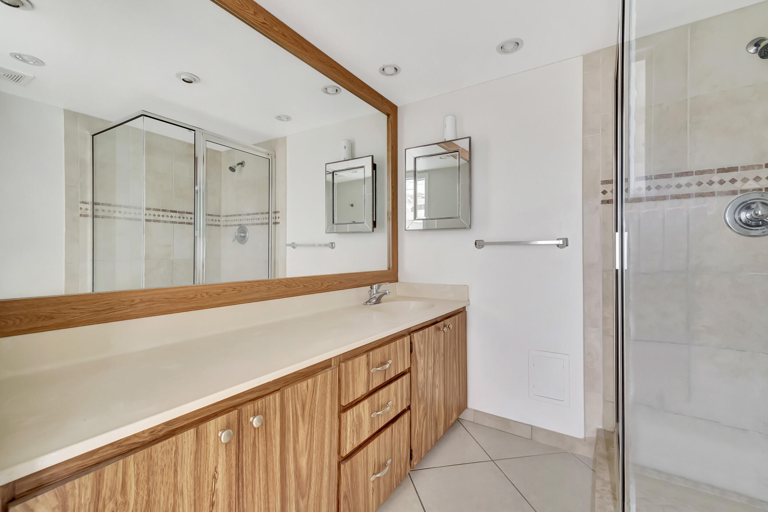 311 3rd West Palm Beach, FL 33407