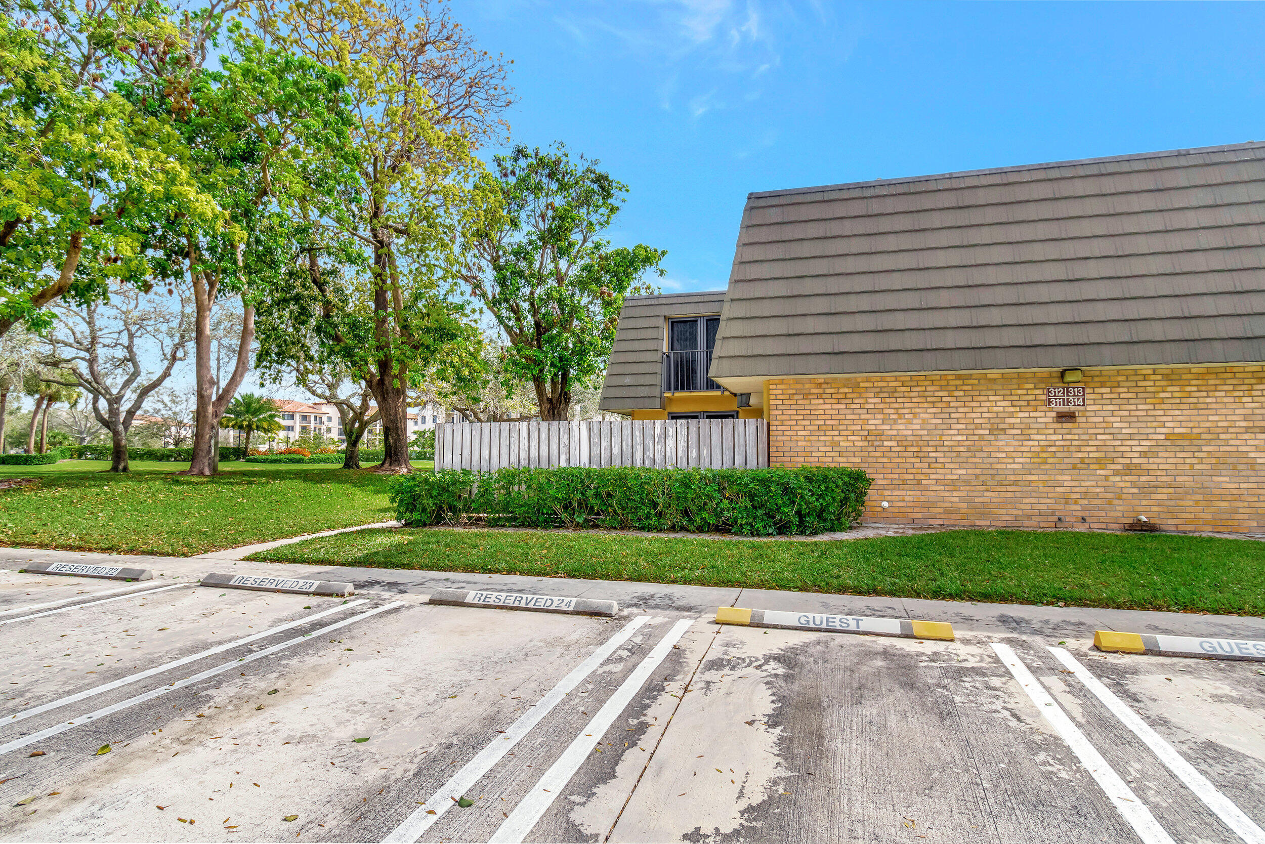 311 3rd West Palm Beach, FL 33407