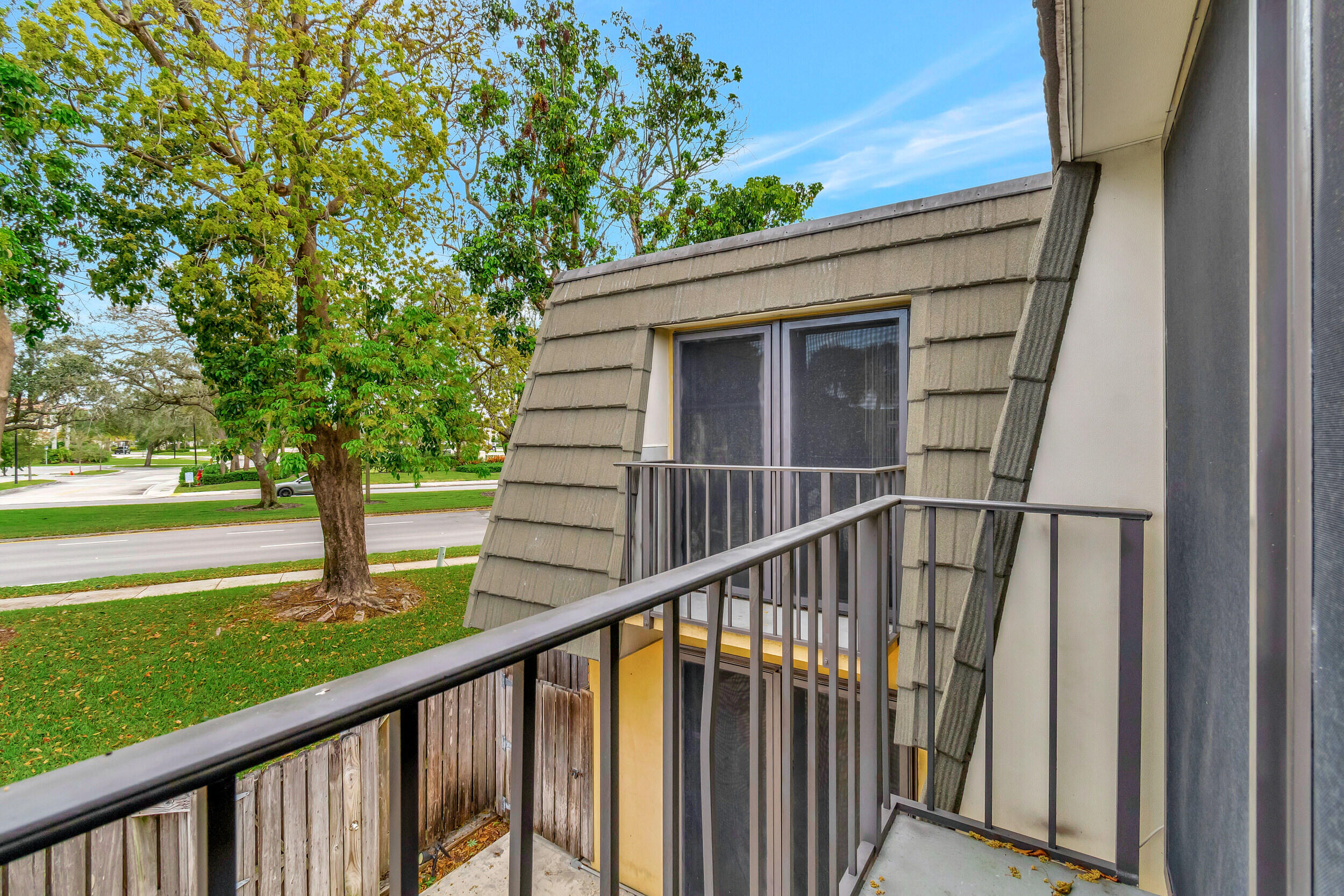 311 3rd West Palm Beach, FL 33407