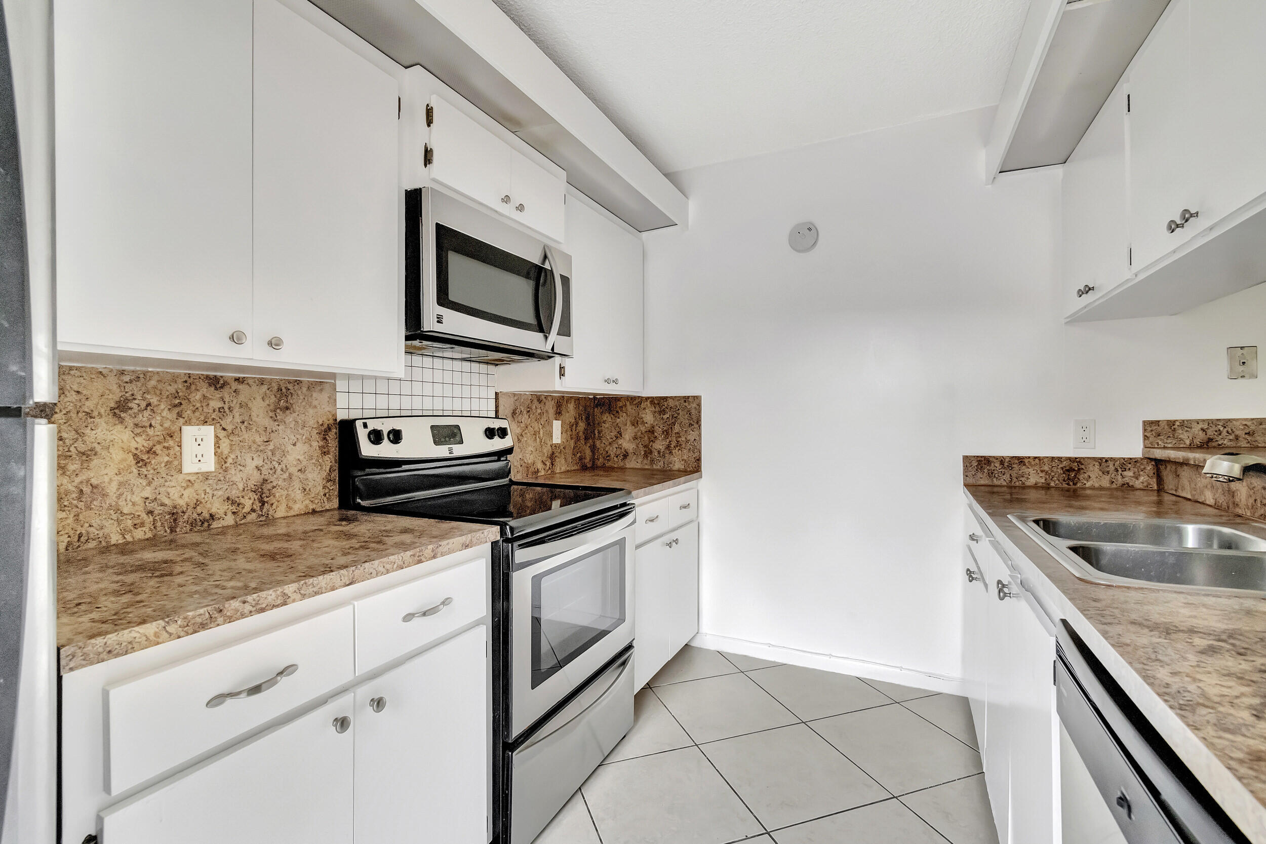 311 3rd West Palm Beach, FL 33407