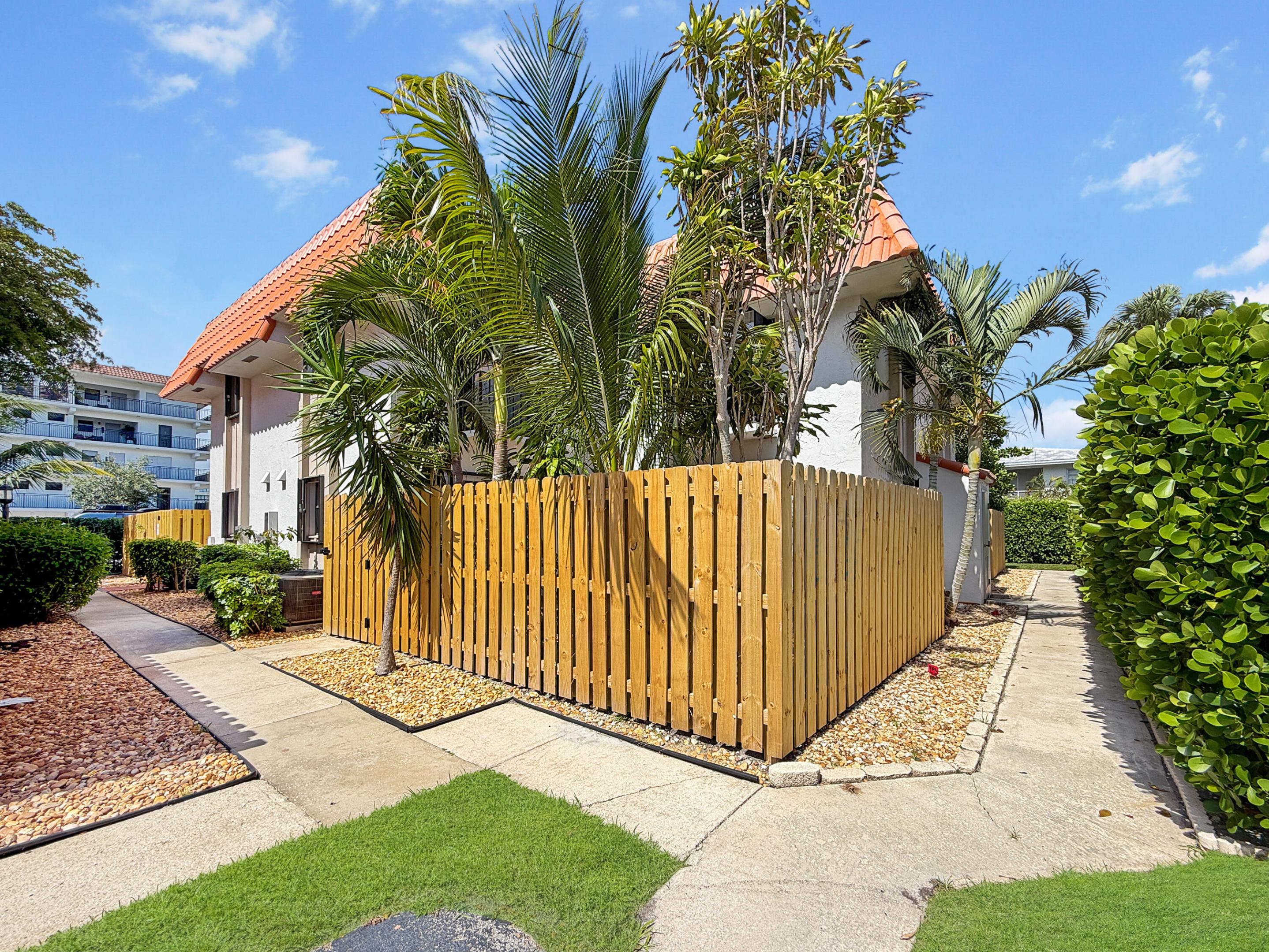 1251 S Federal #114