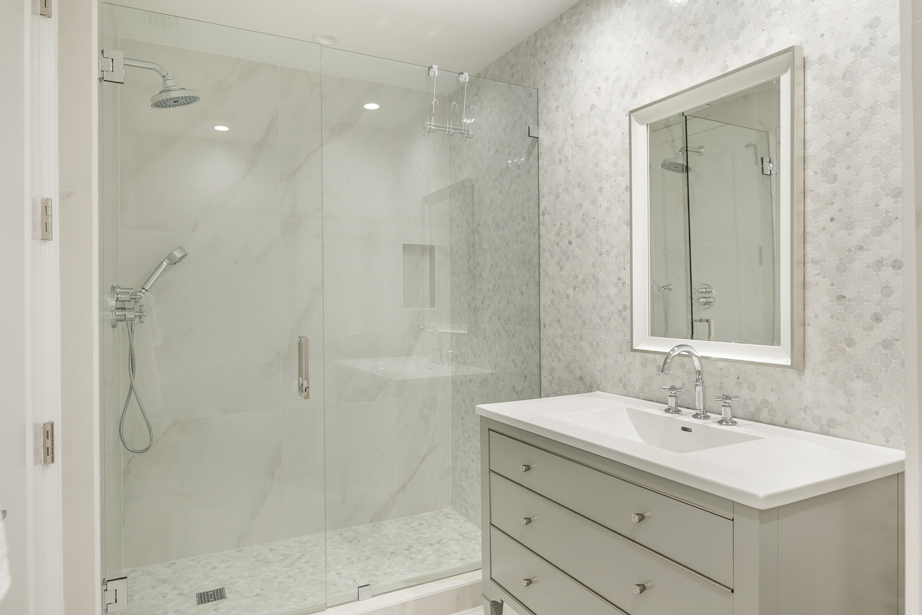 10295 Collins #2203 Bal Harbour, FL 33154
