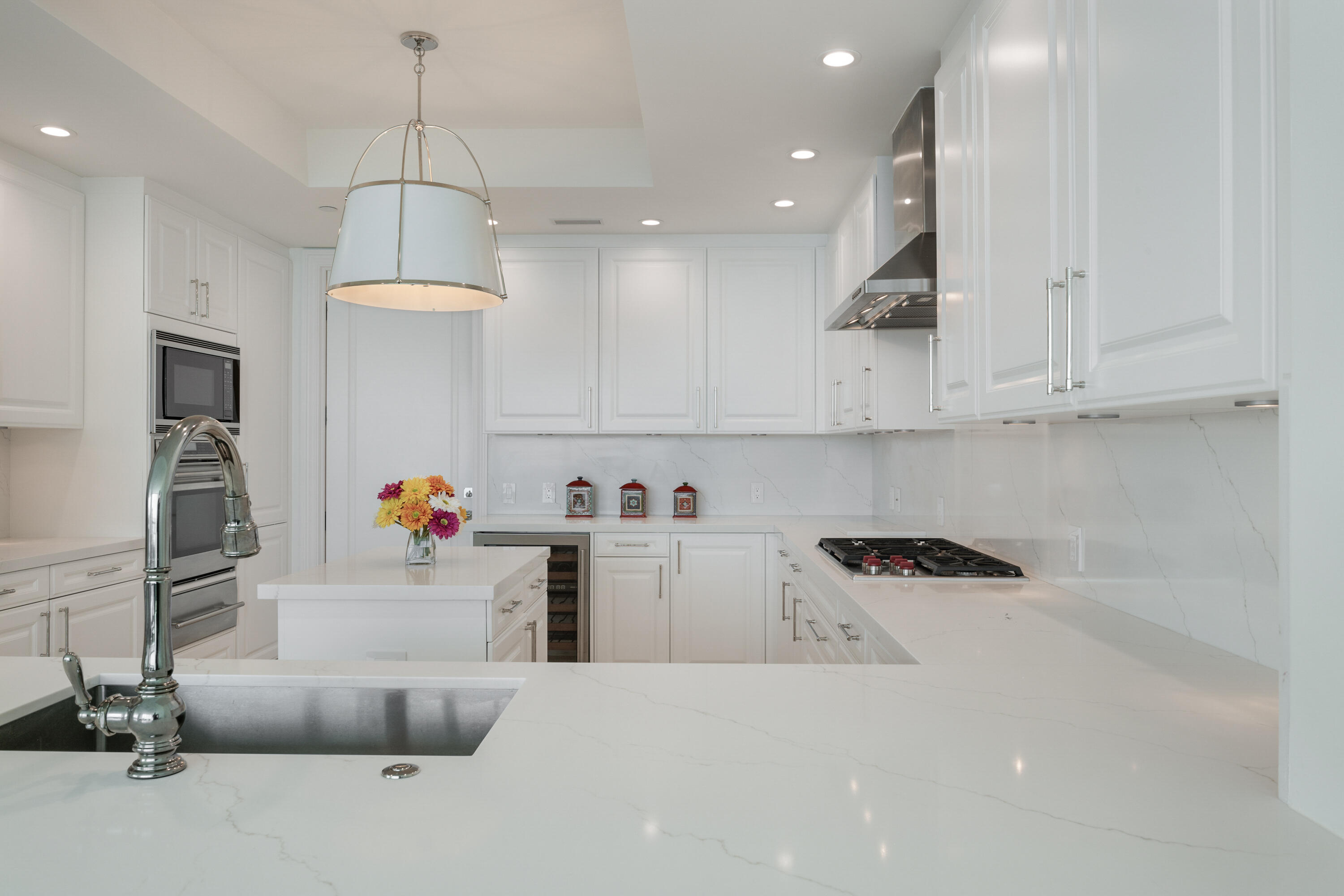 10295 Collins #2203 Bal Harbour, FL 33154