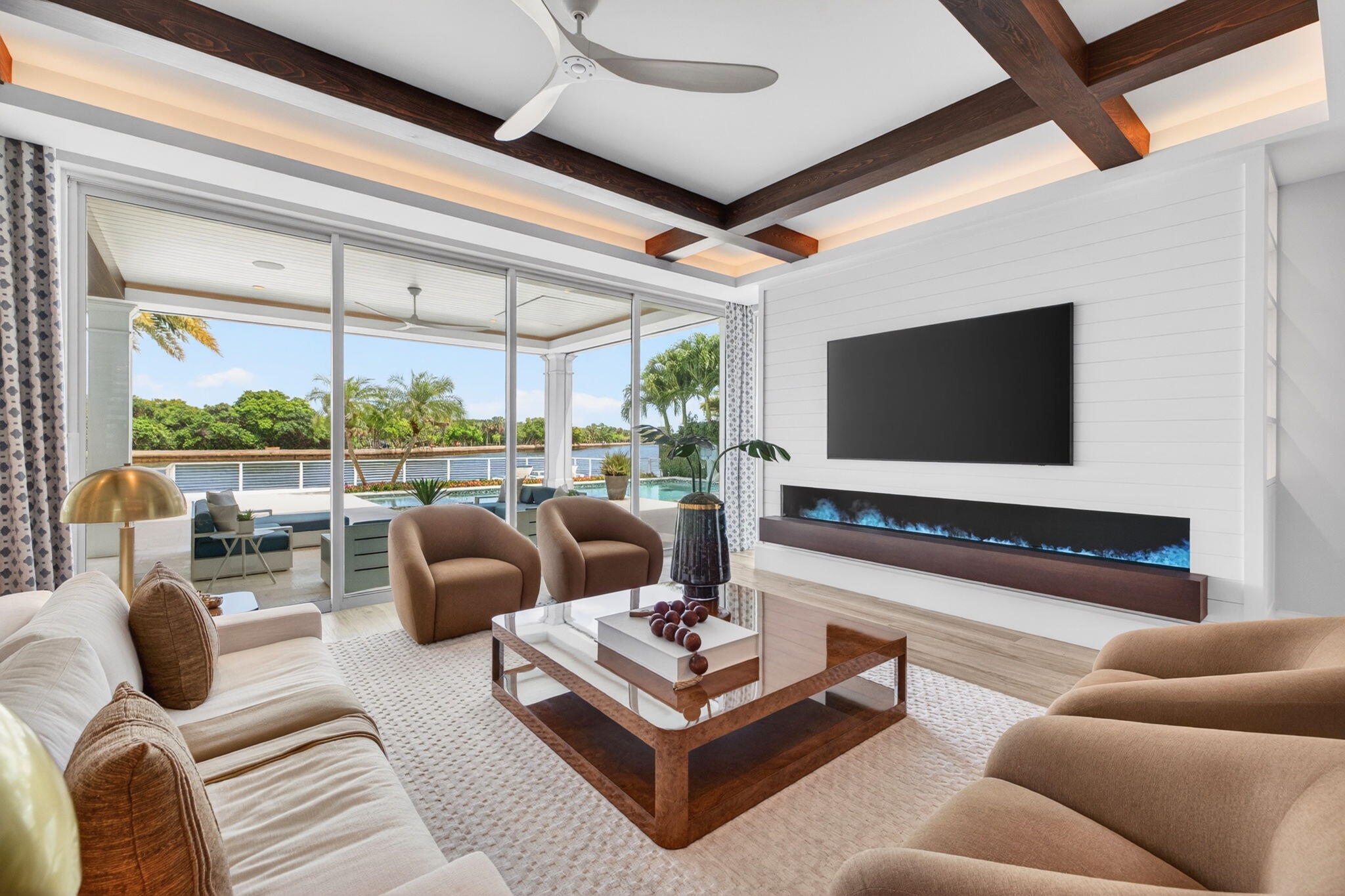 1900 Intracoastal Fort Lauderdale, FL 33305