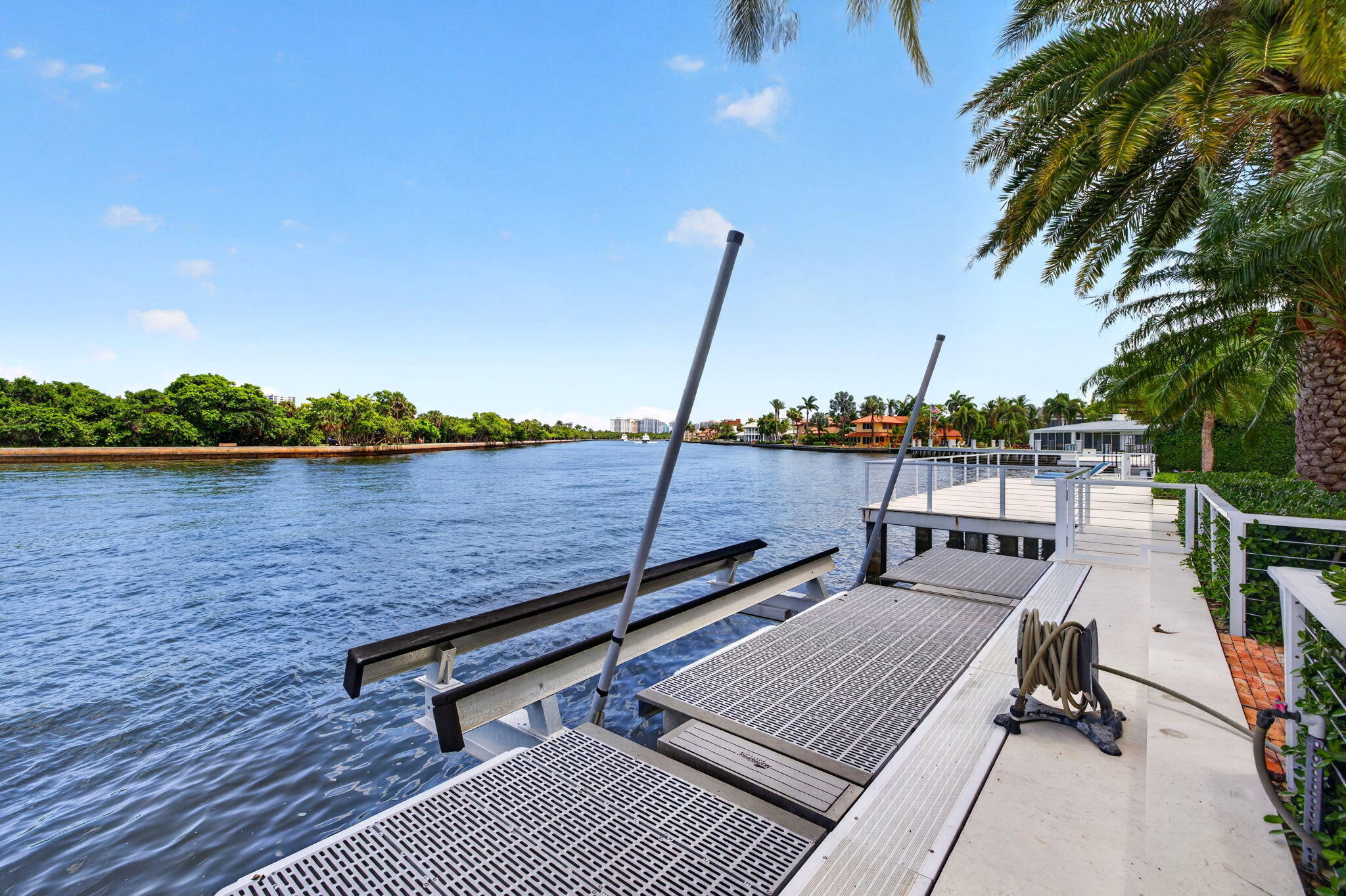 1900 Intracoastal Fort Lauderdale, FL 33305