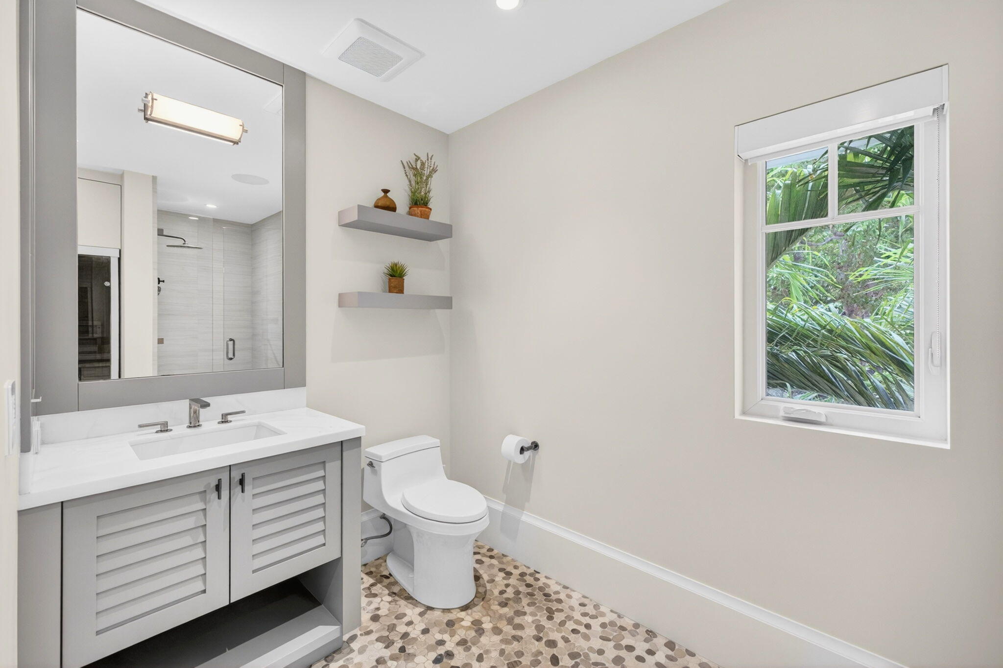 1900 Intracoastal Fort Lauderdale, FL 33305