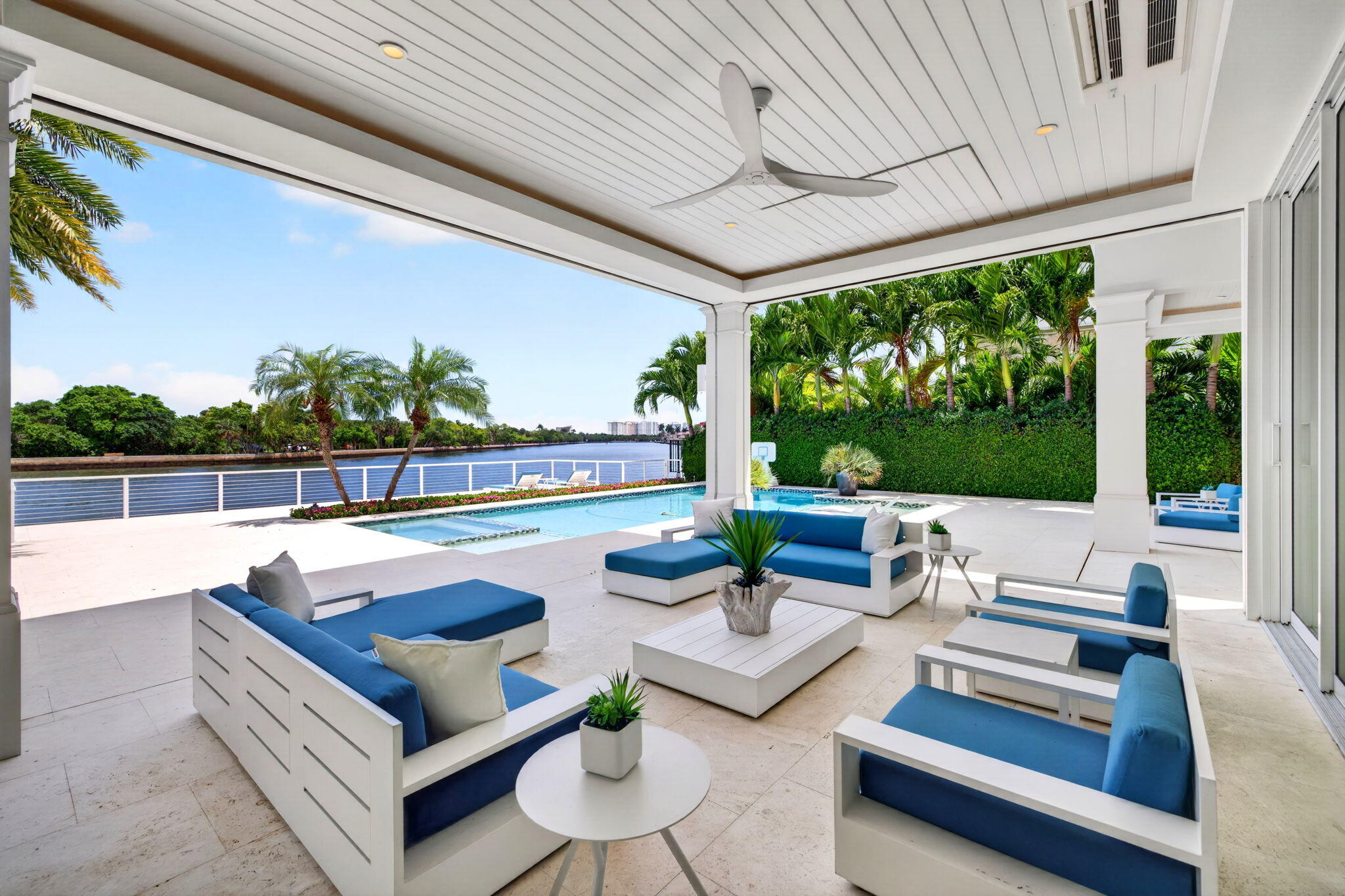 1900 Intracoastal Fort Lauderdale, FL 33305