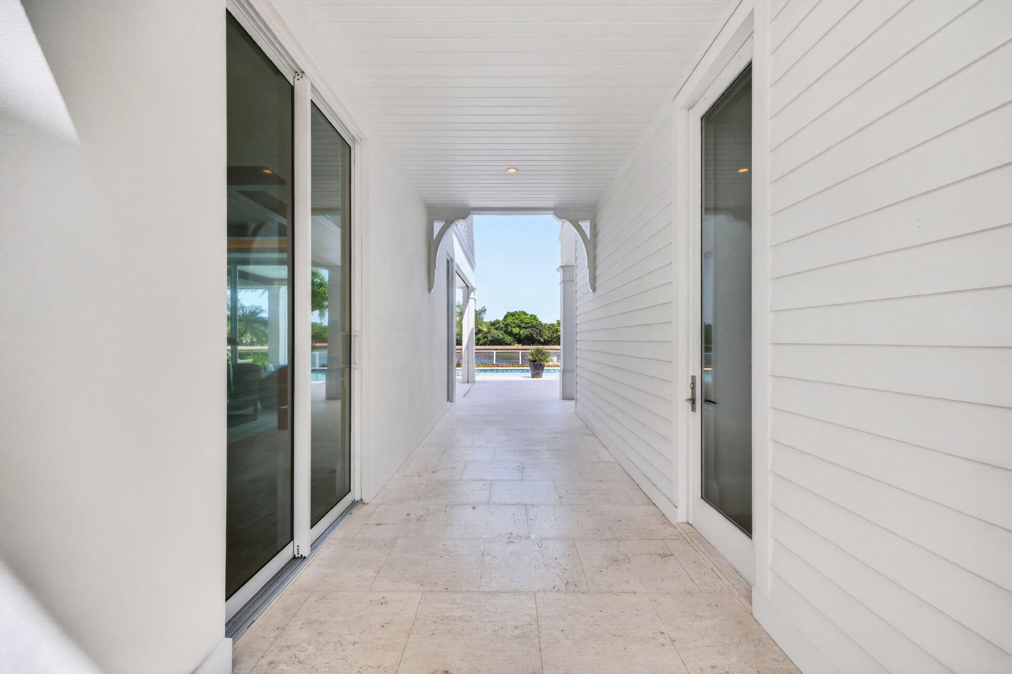 1900 Intracoastal Fort Lauderdale, FL 33305