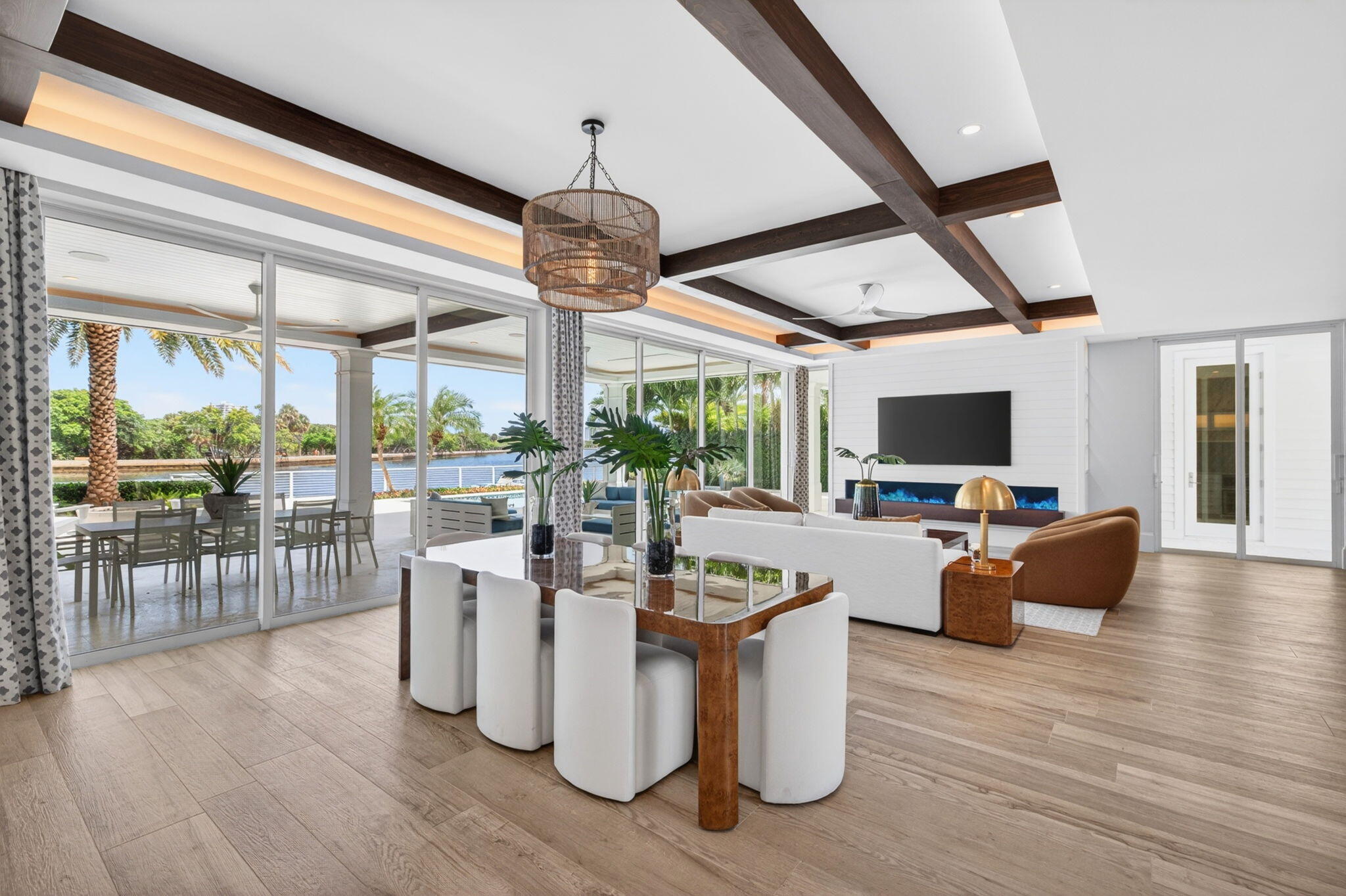 1900 Intracoastal Fort Lauderdale, FL 33305
