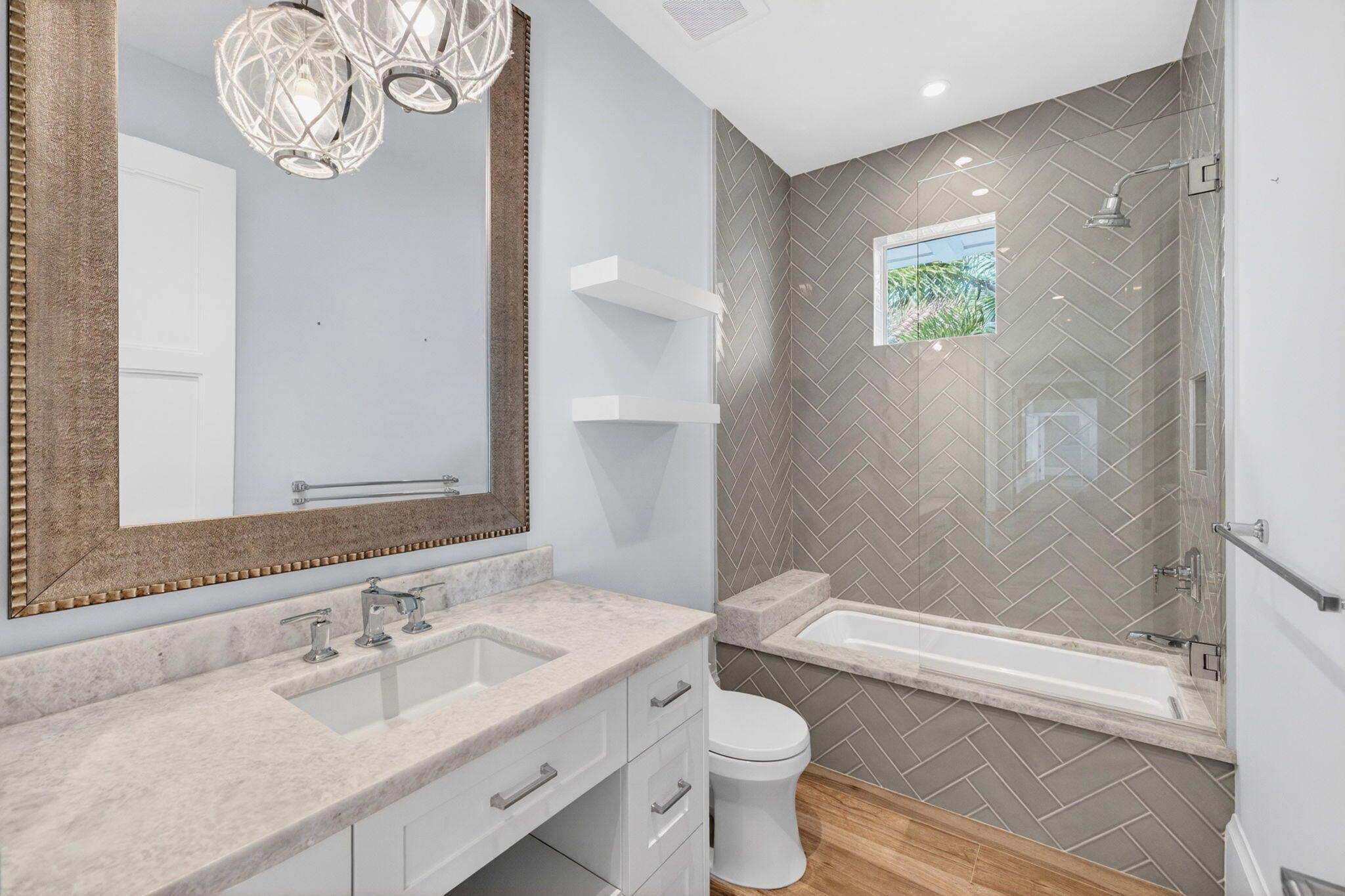 1900 Intracoastal Fort Lauderdale, FL 33305