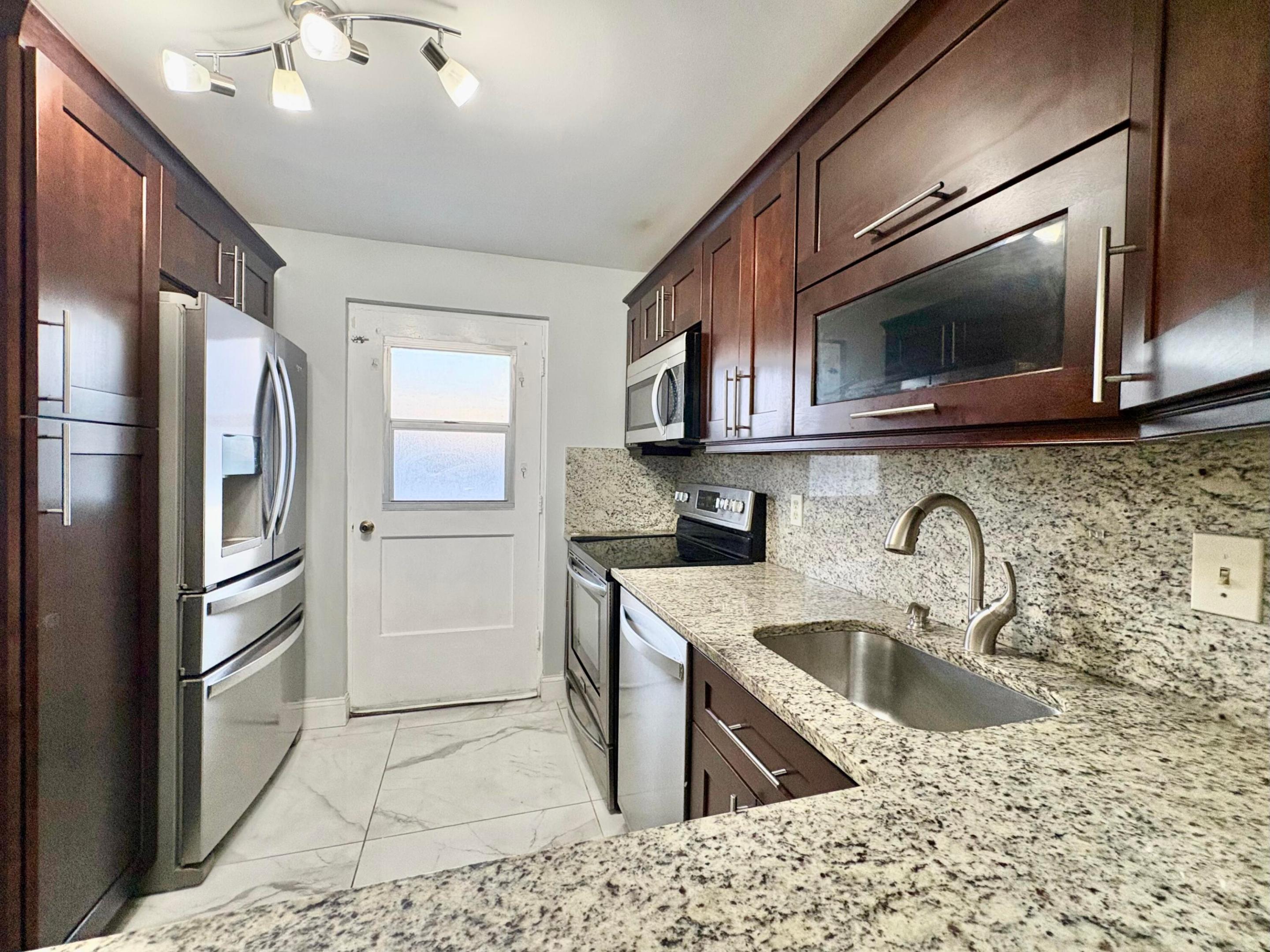 5700 NW 2nd #311