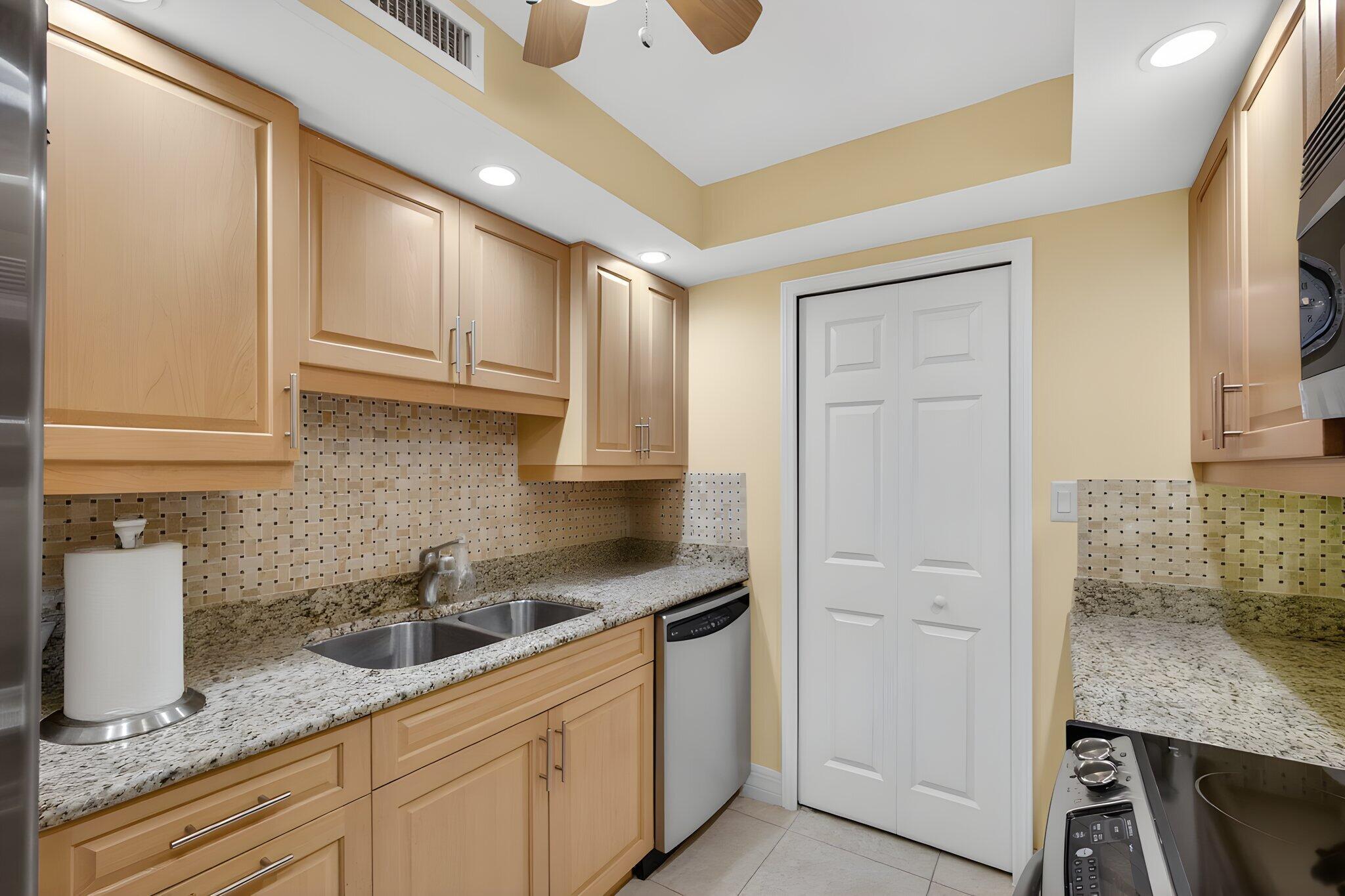 3000 N Ocean #31 B Singer Island, FL 33404