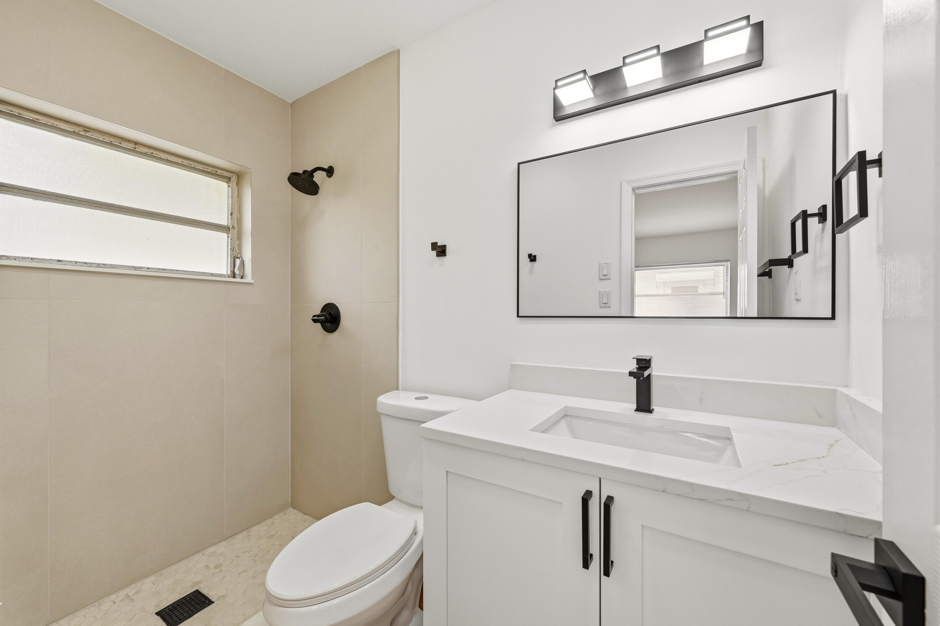 8410 NW 59th Tamarac, FL 33321