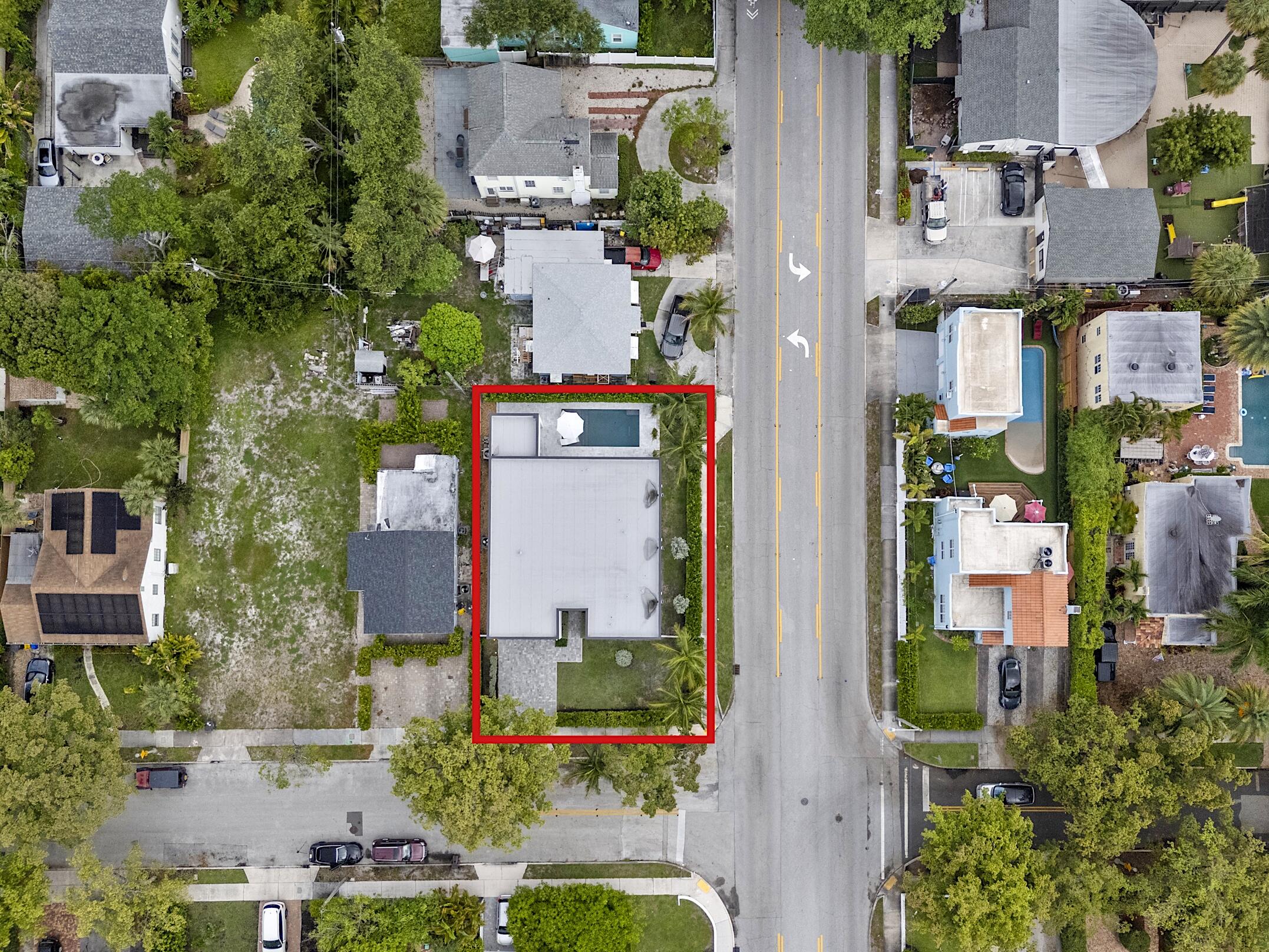 901 Upland West Palm Beach, FL 33401