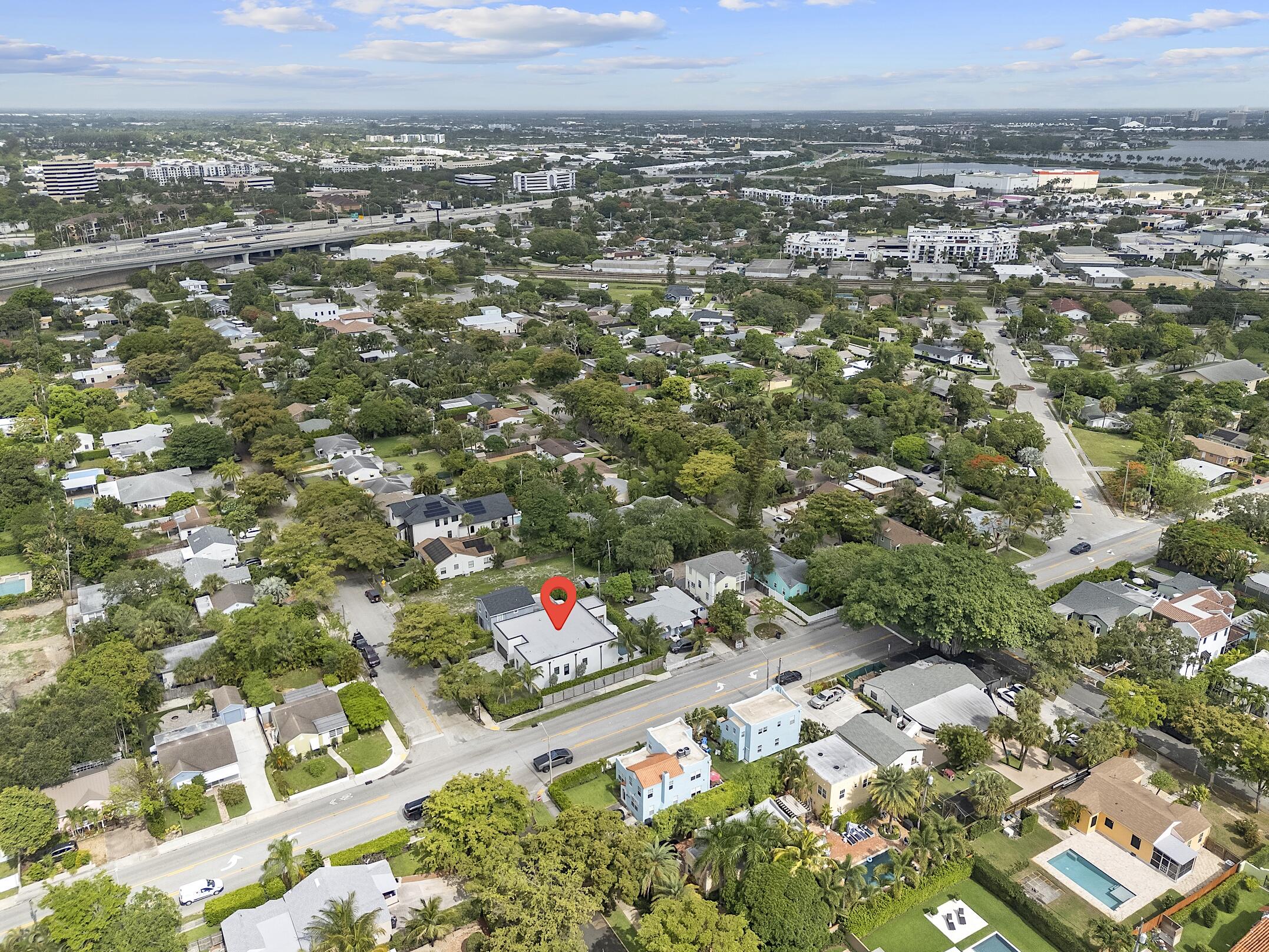 901 Upland West Palm Beach, FL 33401