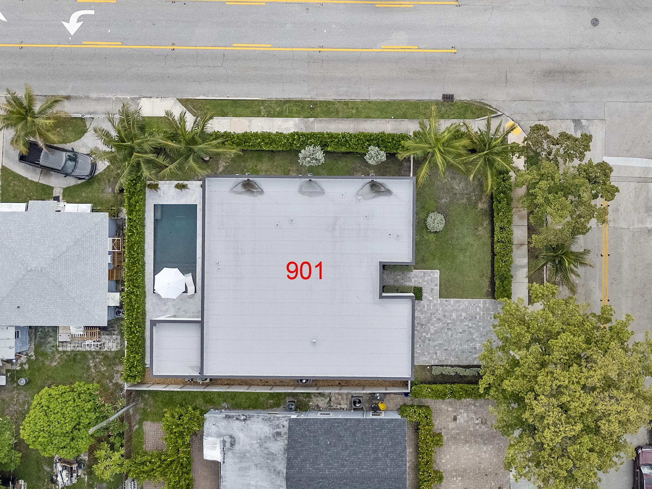 901 Upland West Palm Beach, FL 33401