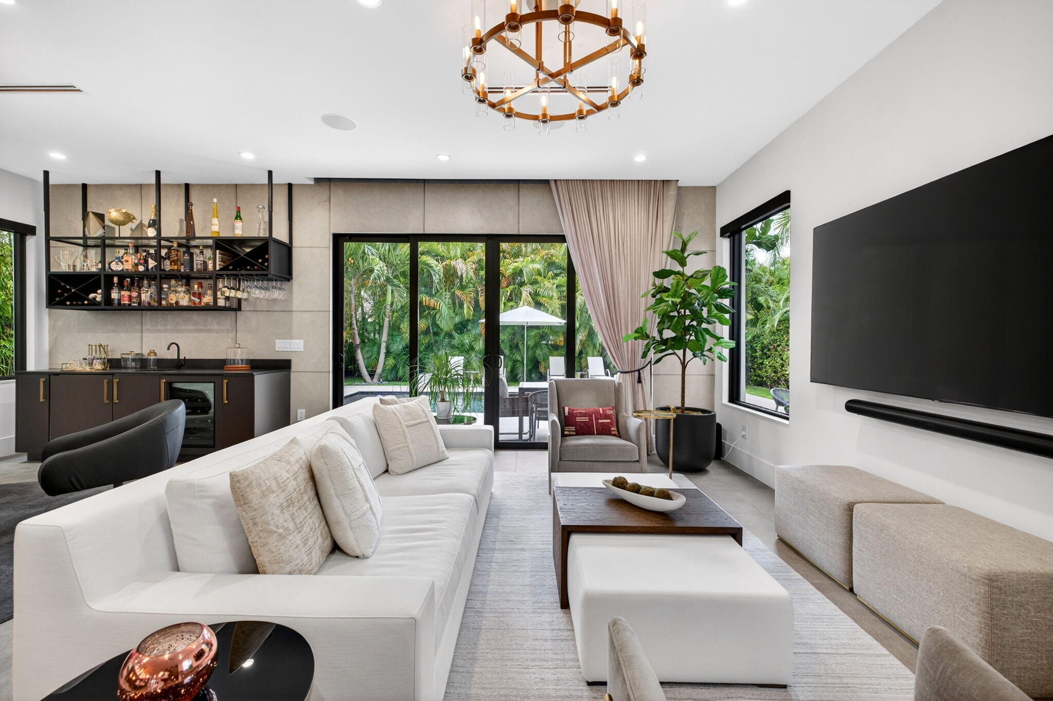 1644 NE 4th Fort Lauderdale, FL 33301