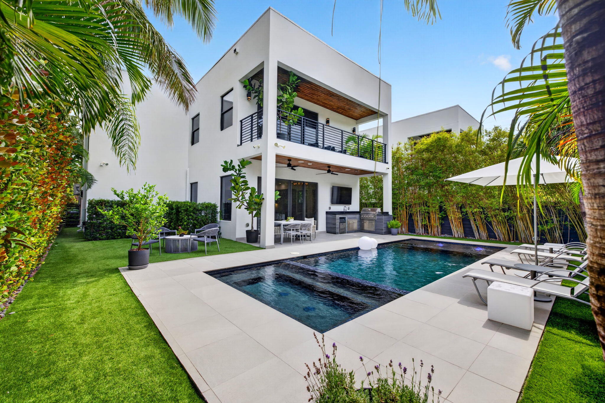 1644 NE 4th Fort Lauderdale, FL 33301