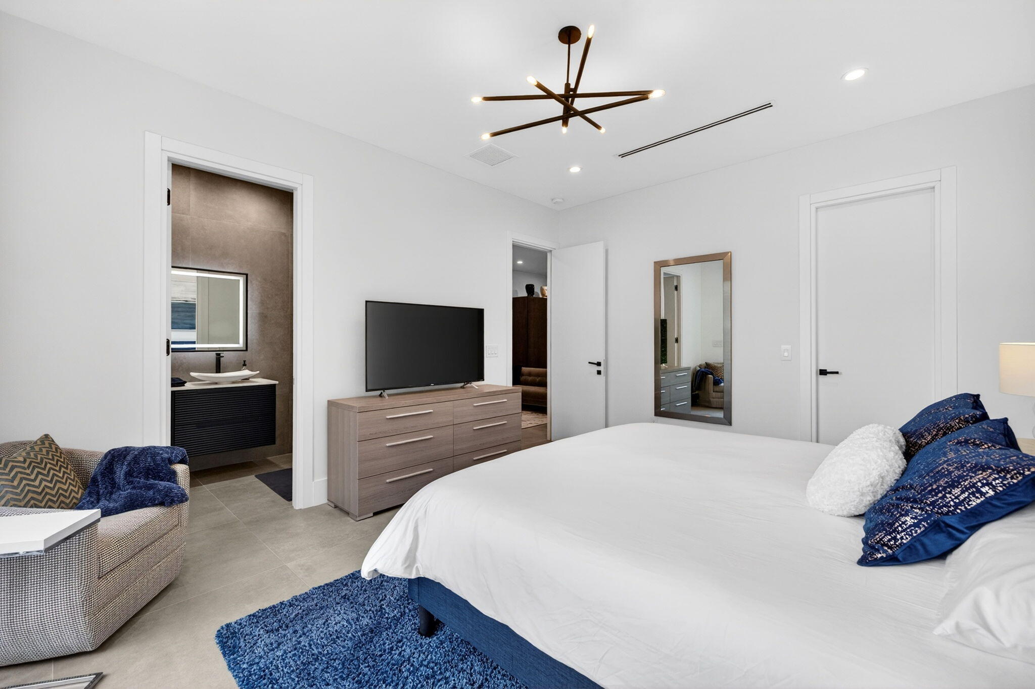 1644 NE 4th Fort Lauderdale, FL 33301