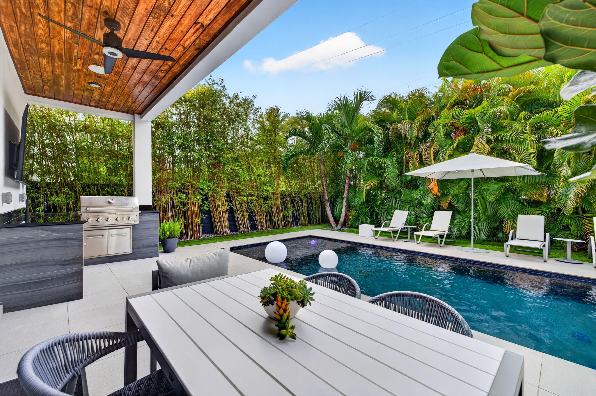 1644 NE 4th Fort Lauderdale, FL 33301