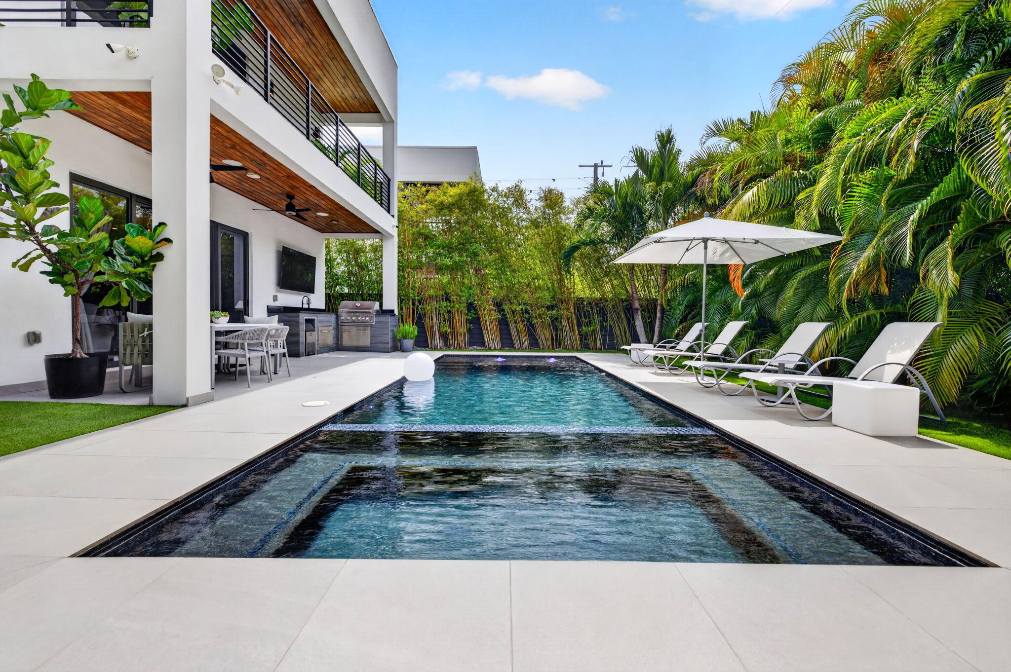 1644 NE 4th Fort Lauderdale, FL 33301