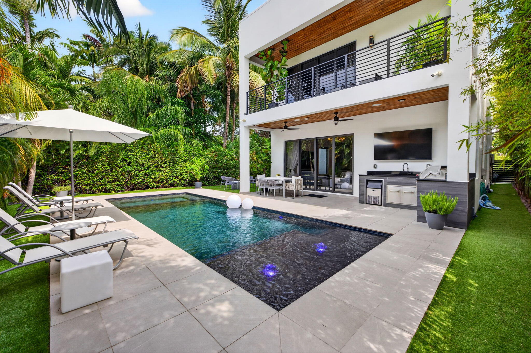 1644 NE 4th Fort Lauderdale, FL 33301