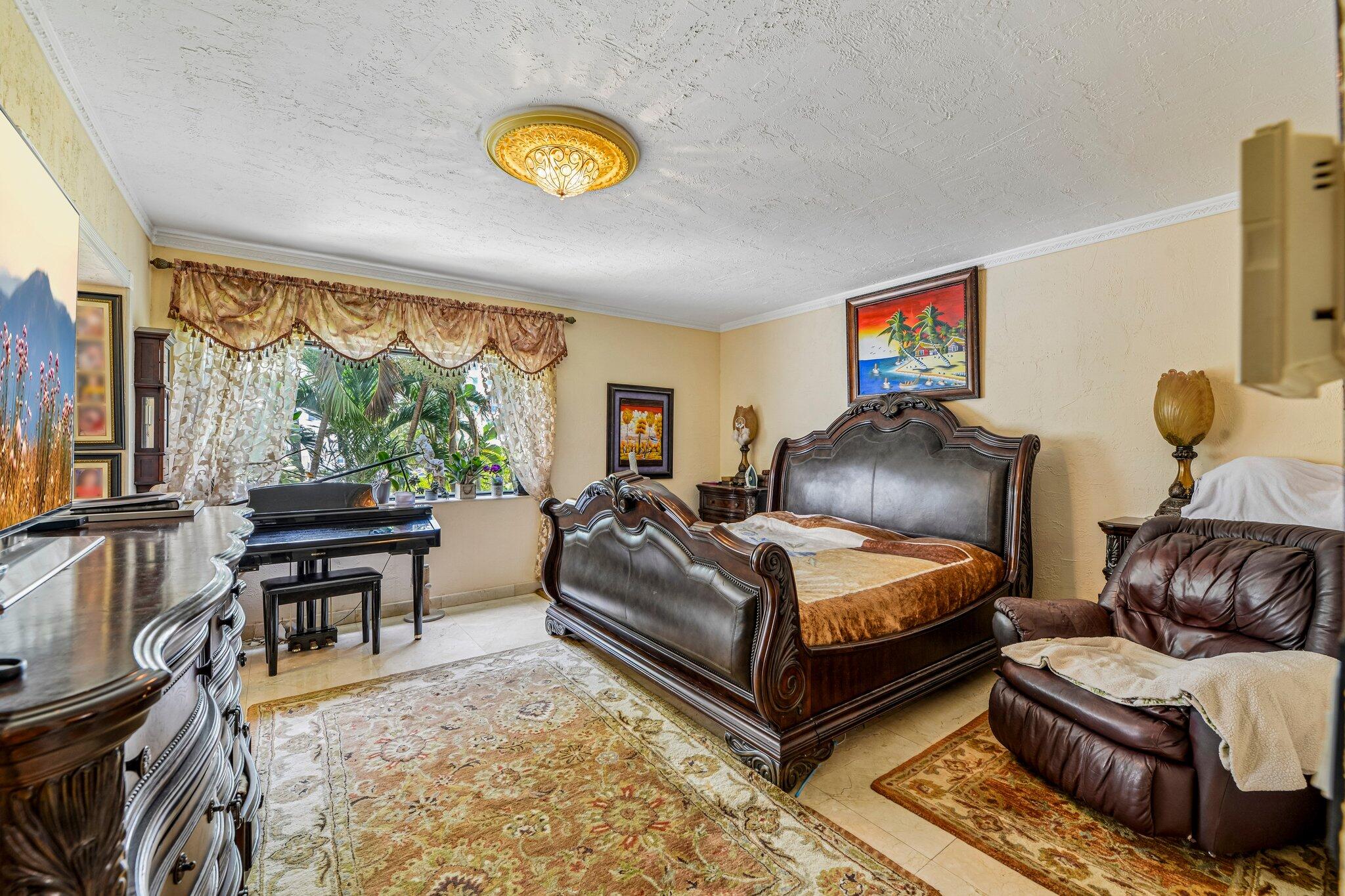 430 Poinciana #1710 Sunny Isles Beach, FL 33160