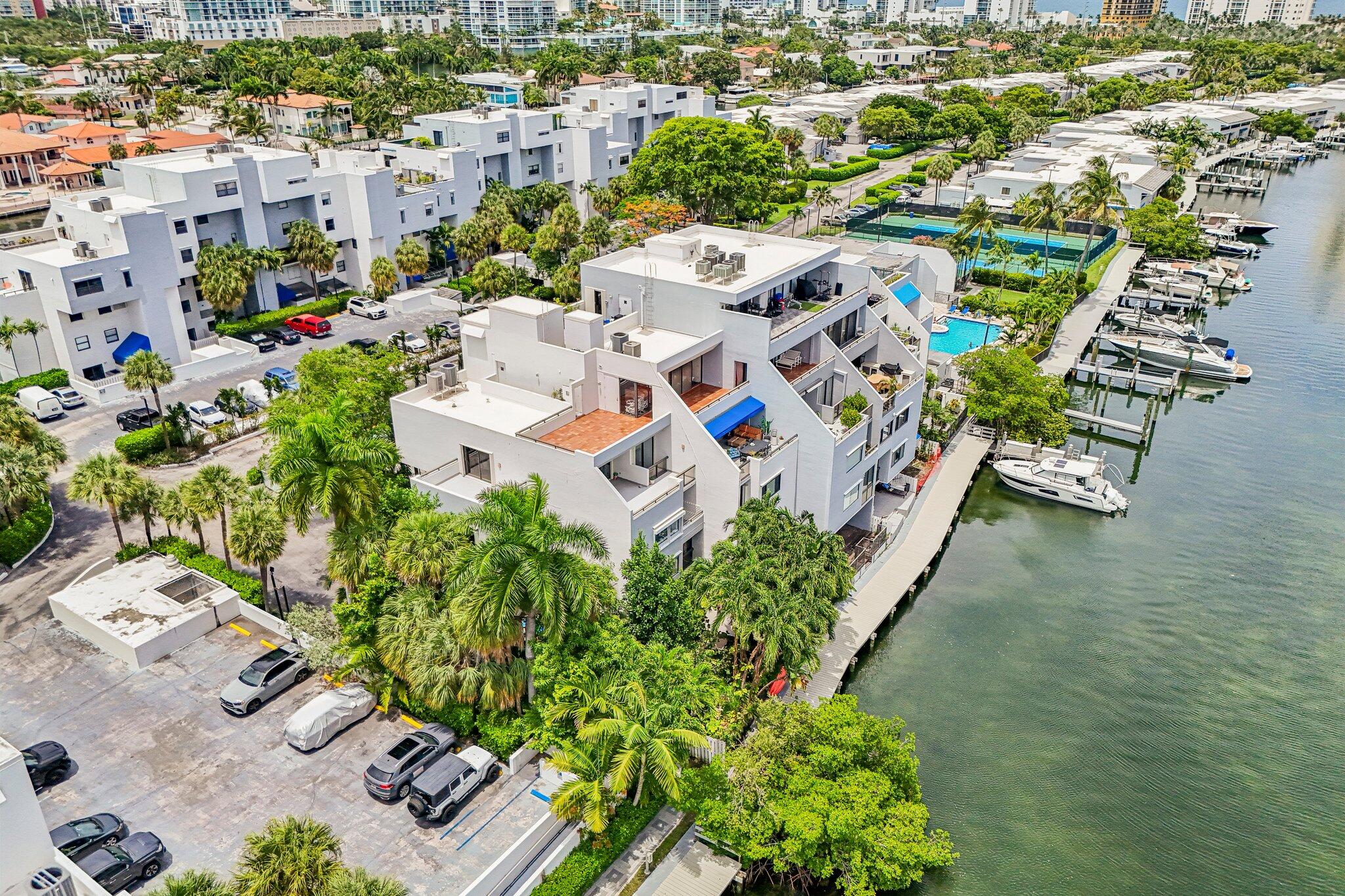 430 Poinciana #1710 Sunny Isles Beach, FL 33160