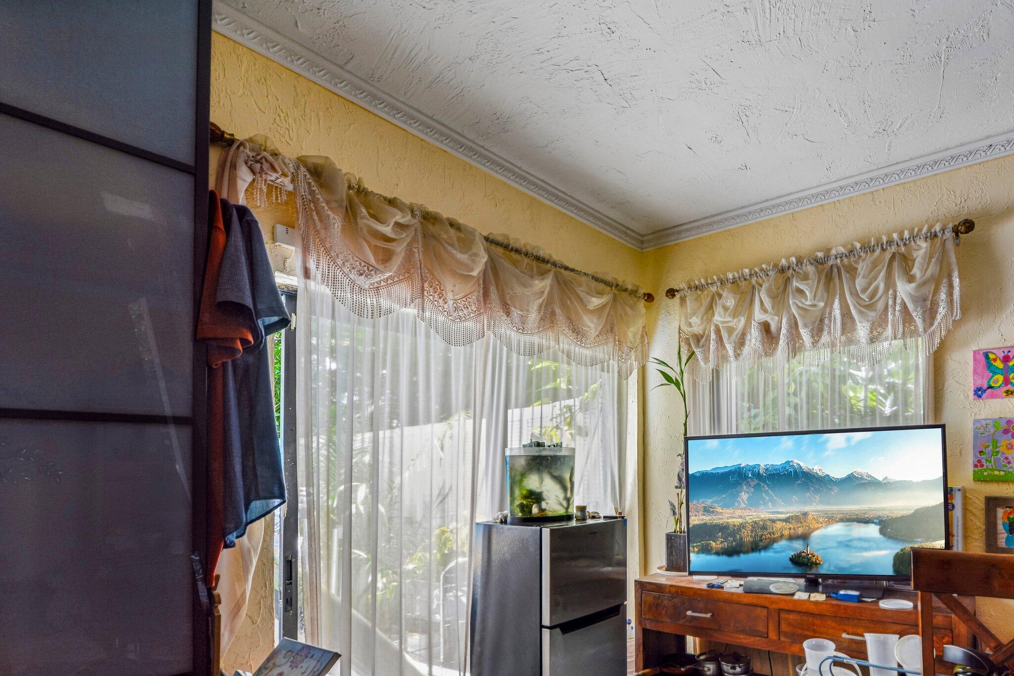 430 Poinciana #1710 Sunny Isles Beach, FL 33160