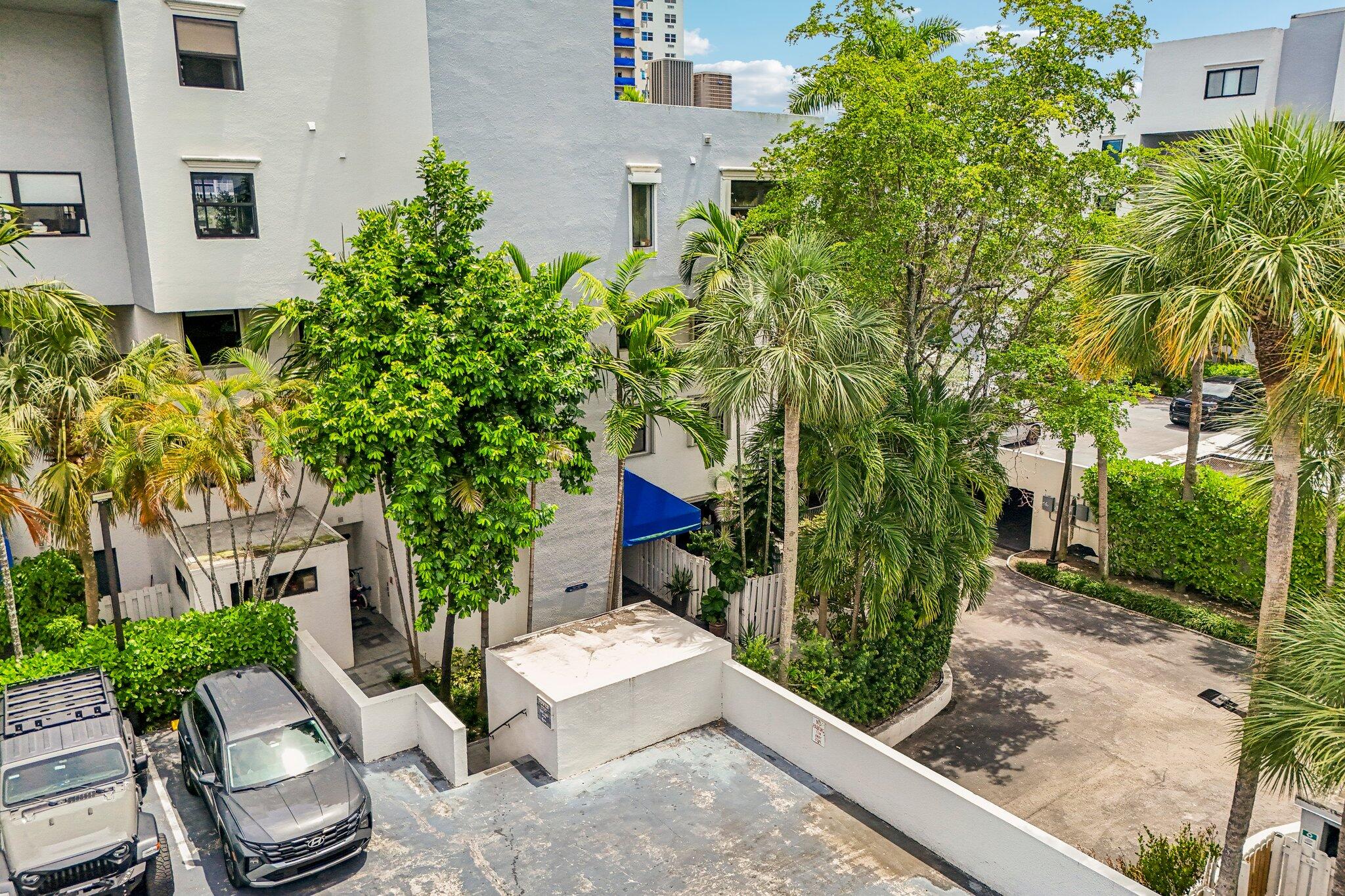 430 Poinciana #1710 Sunny Isles Beach, FL 33160