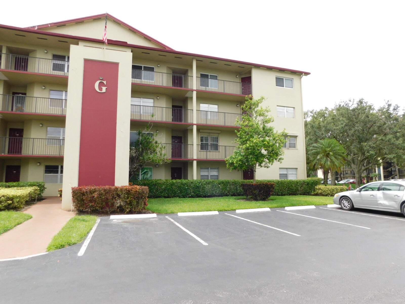 12800 SW 7th #115