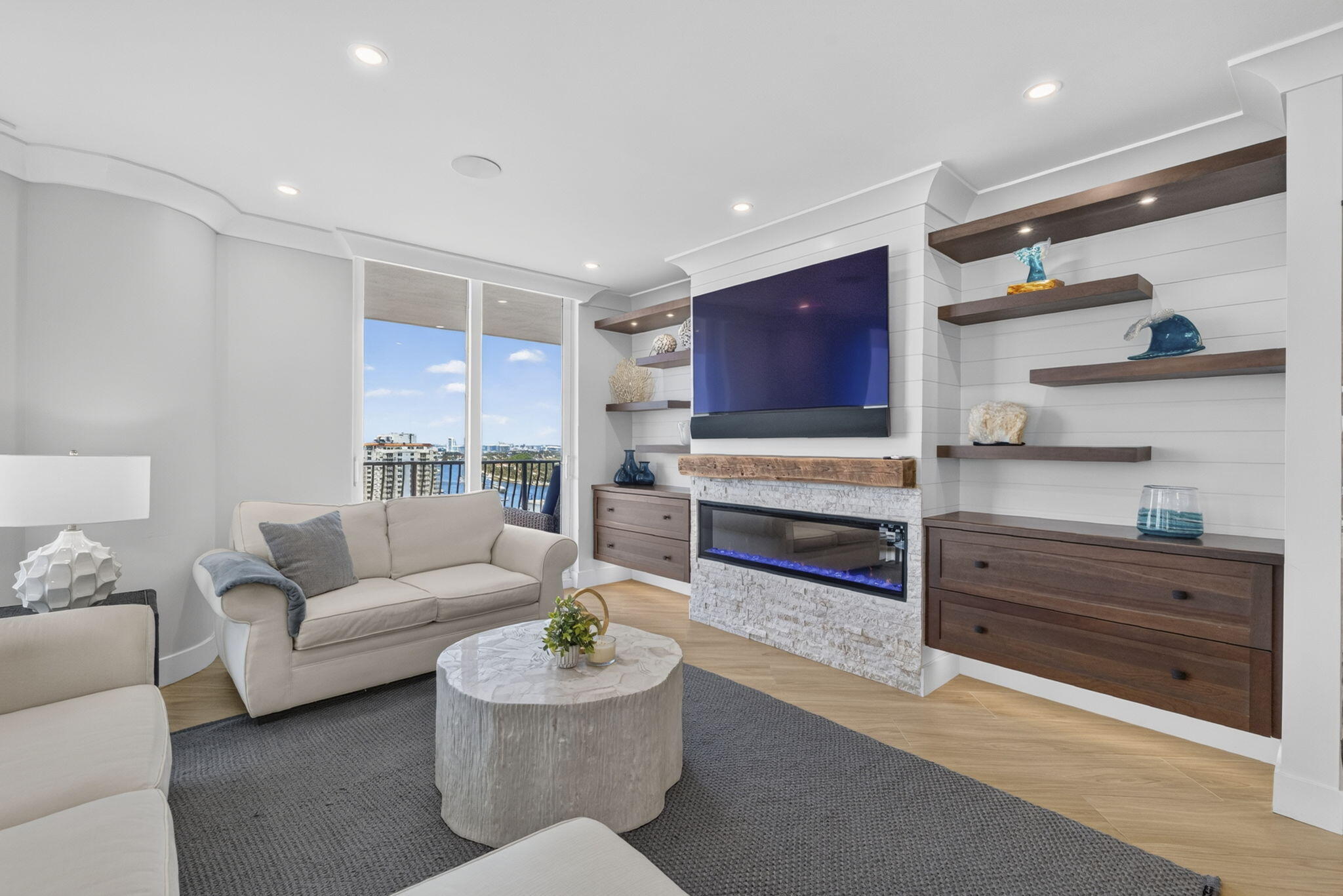 100 S Birch #1701a Fort Lauderdale, FL 33316