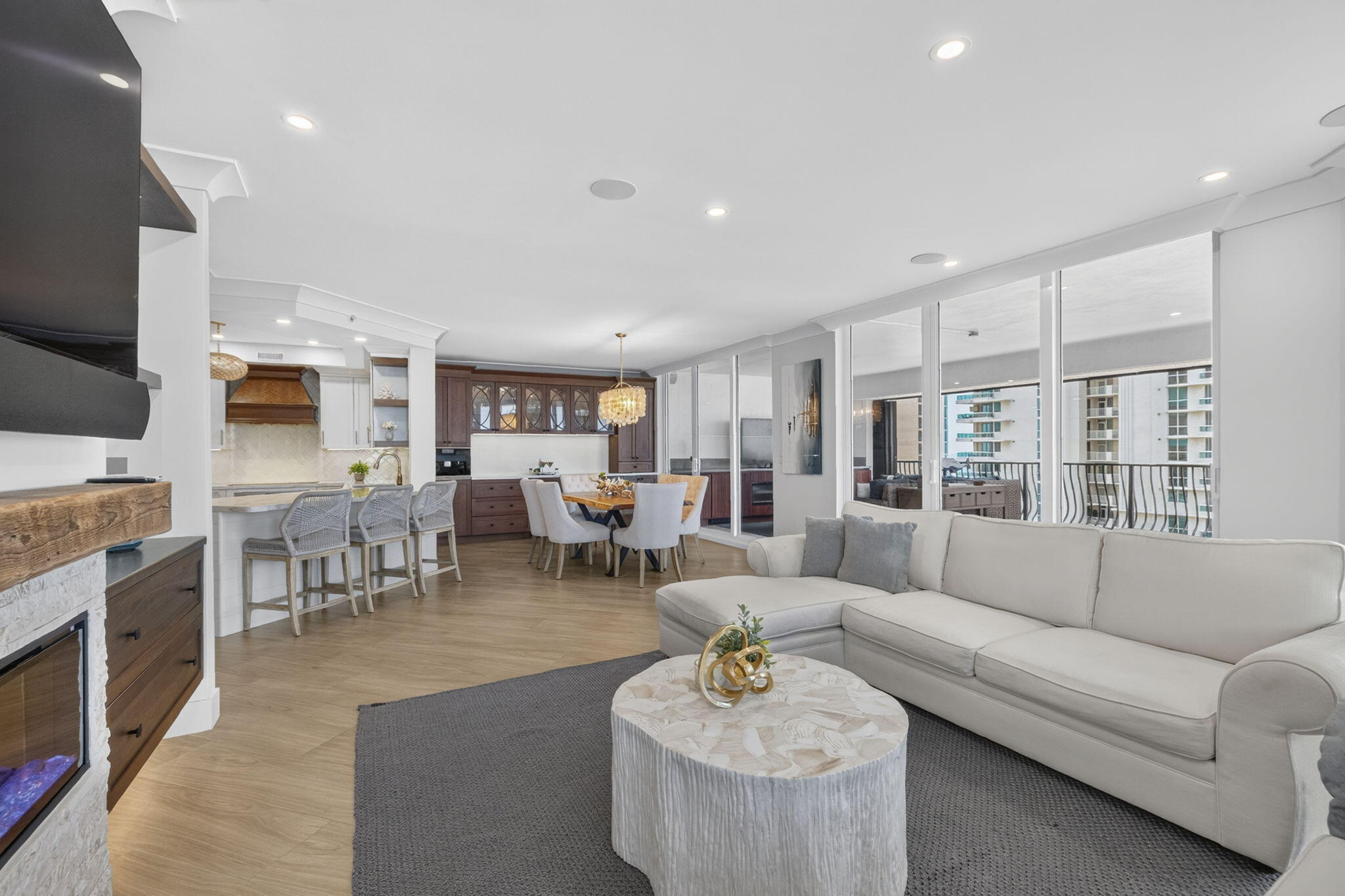 100 S Birch #1701a Fort Lauderdale, FL 33316