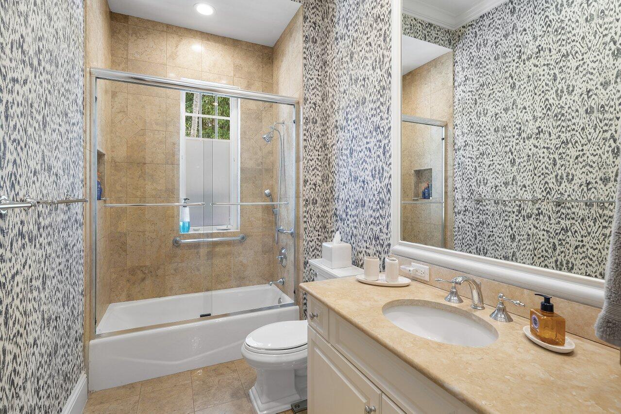 17837 Fieldbrook Boca Raton, FL 33496