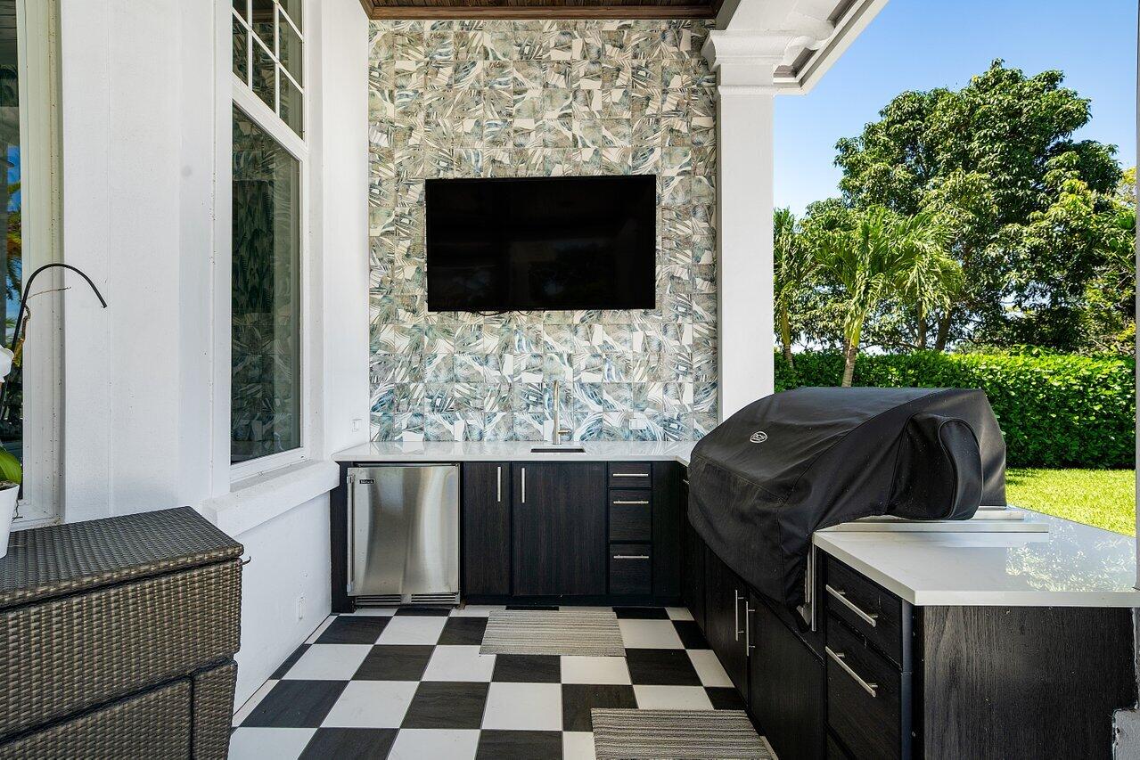 17837 Fieldbrook Boca Raton, FL 33496