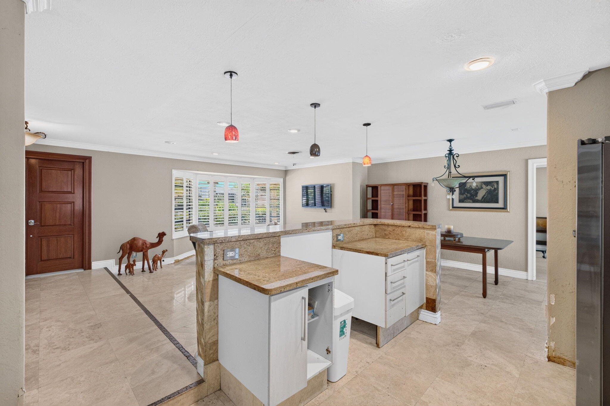 5581 NE 28th Fort Lauderdale, FL 33308