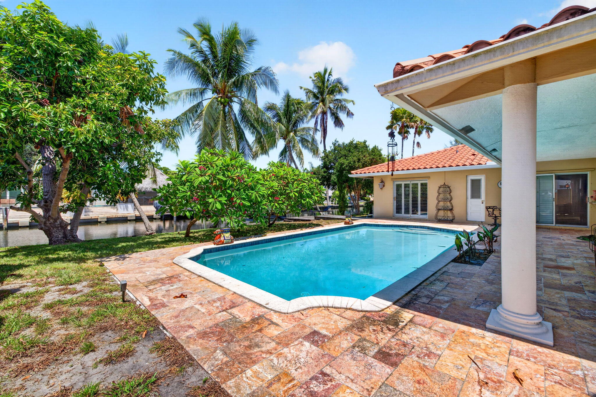 5581 NE 28th Fort Lauderdale, FL 33308