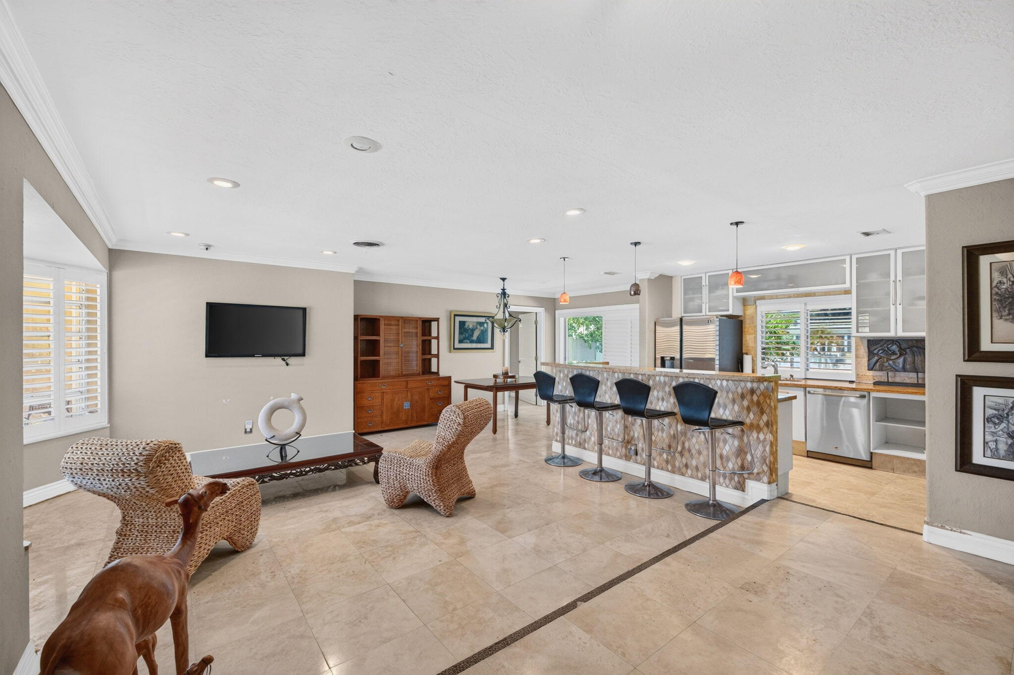 5581 NE 28th Fort Lauderdale, FL 33308