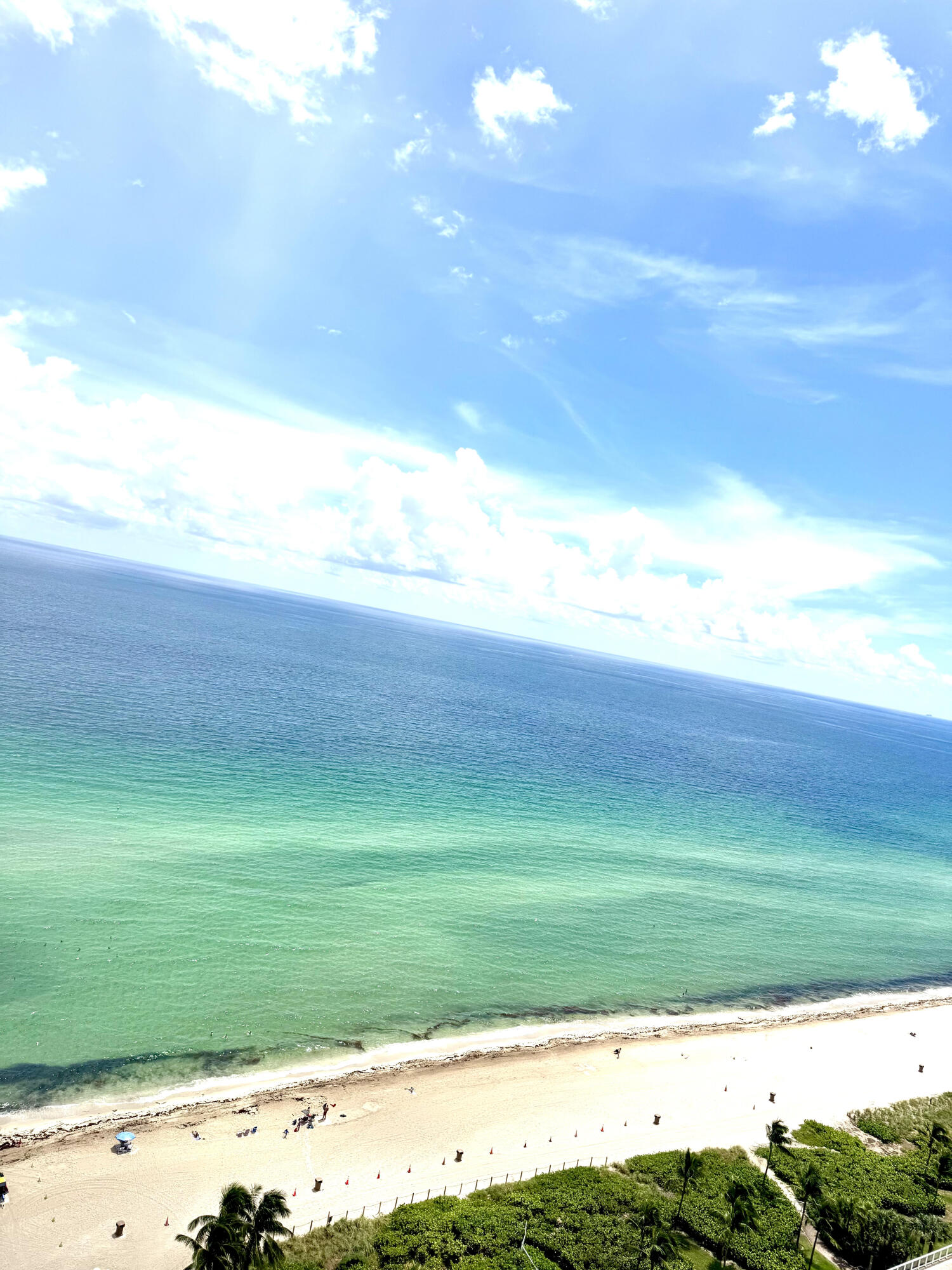 16699 Collins Ave #2410
